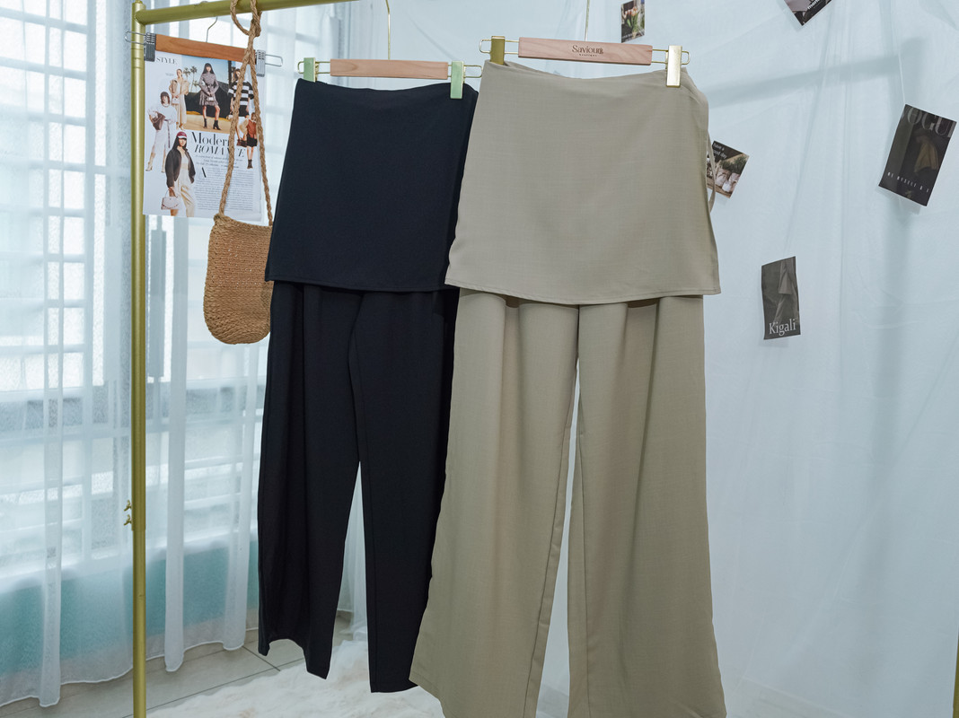 Layered Skirt-Paneled Tailored Wide-Leg Pants ‖ 西装面料一体裙裤设计感长裤 KR04656
