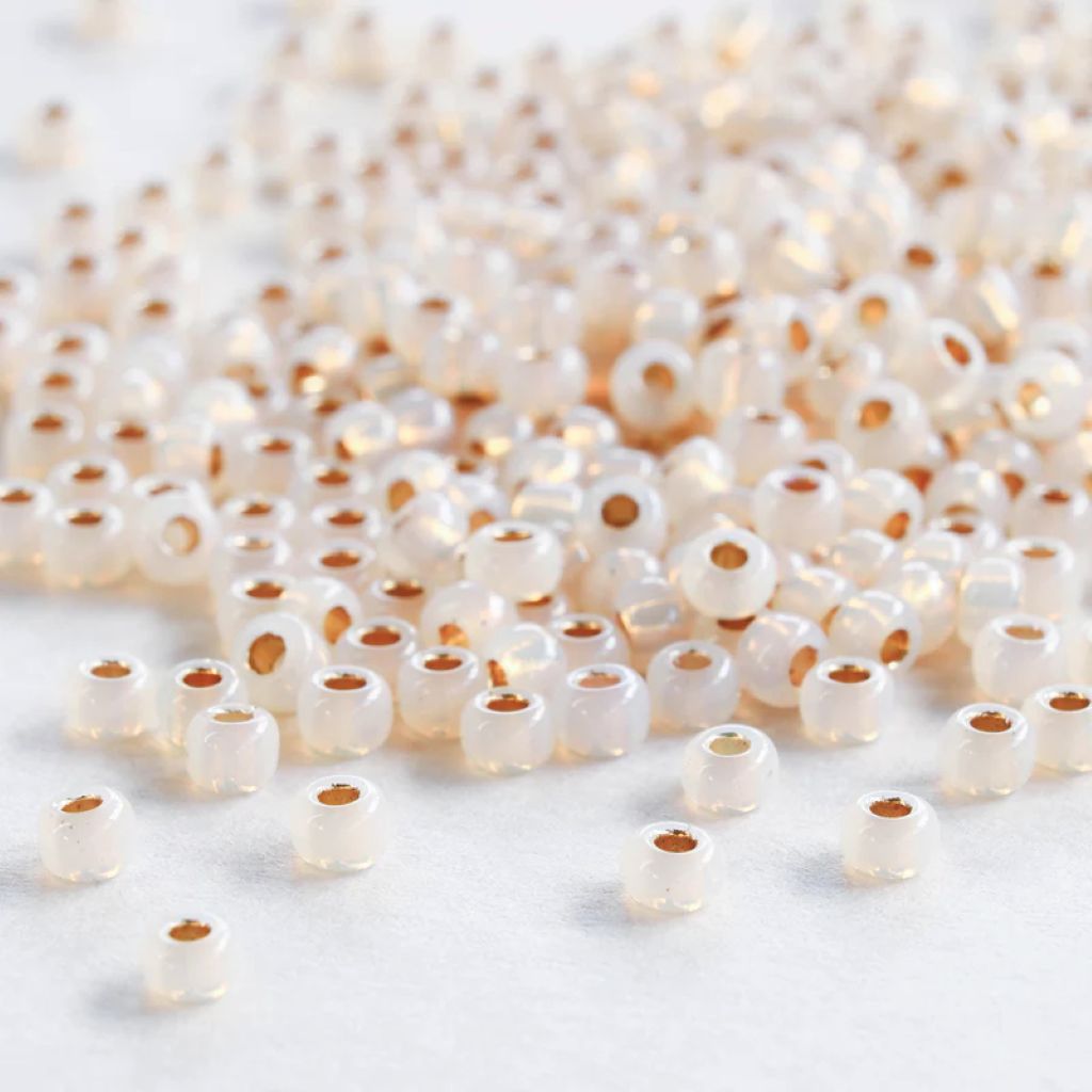 Miyuki 8/O 196 (珍貴的中型鍍層)