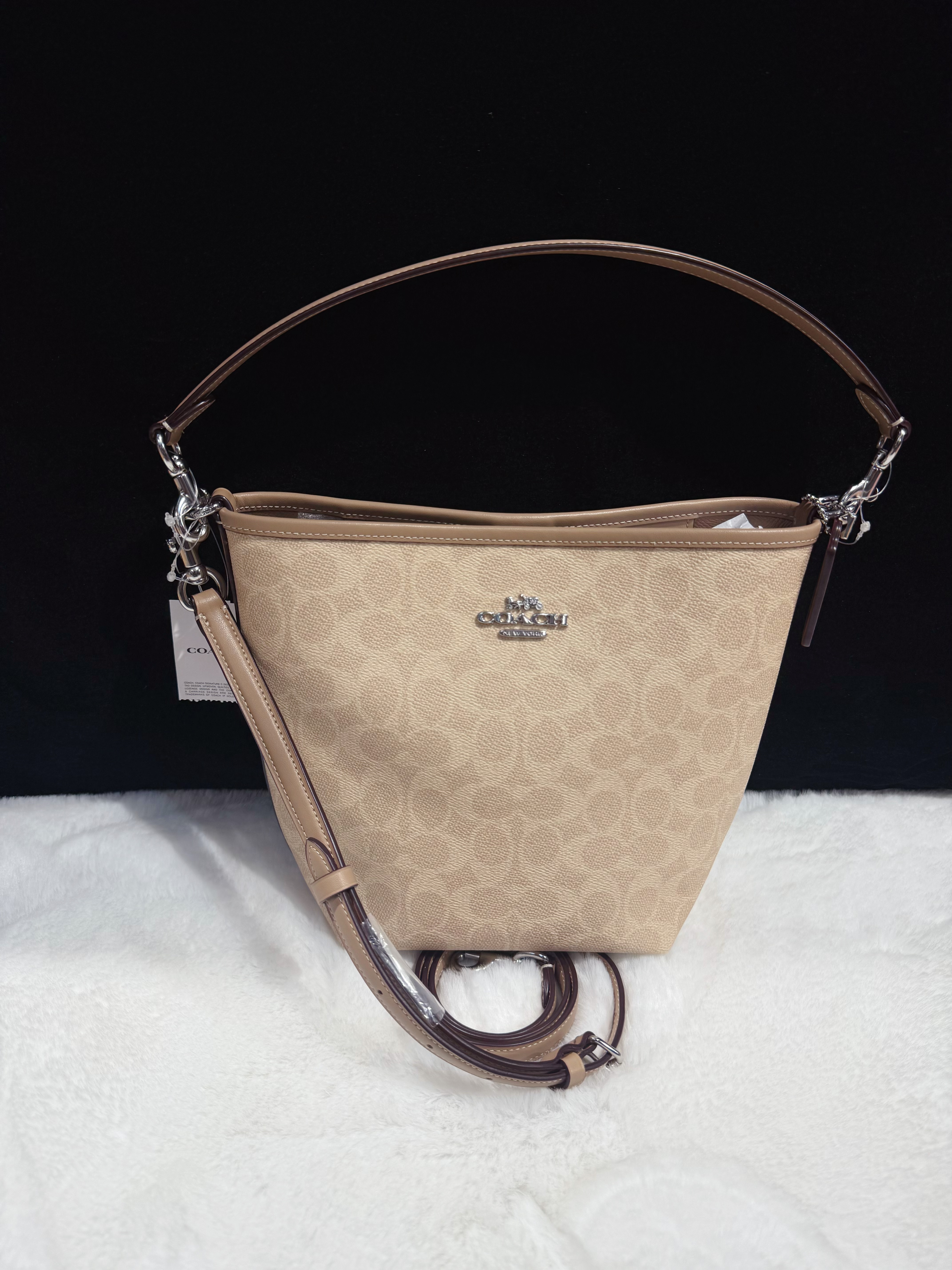 Coach City bucket milk tea/m