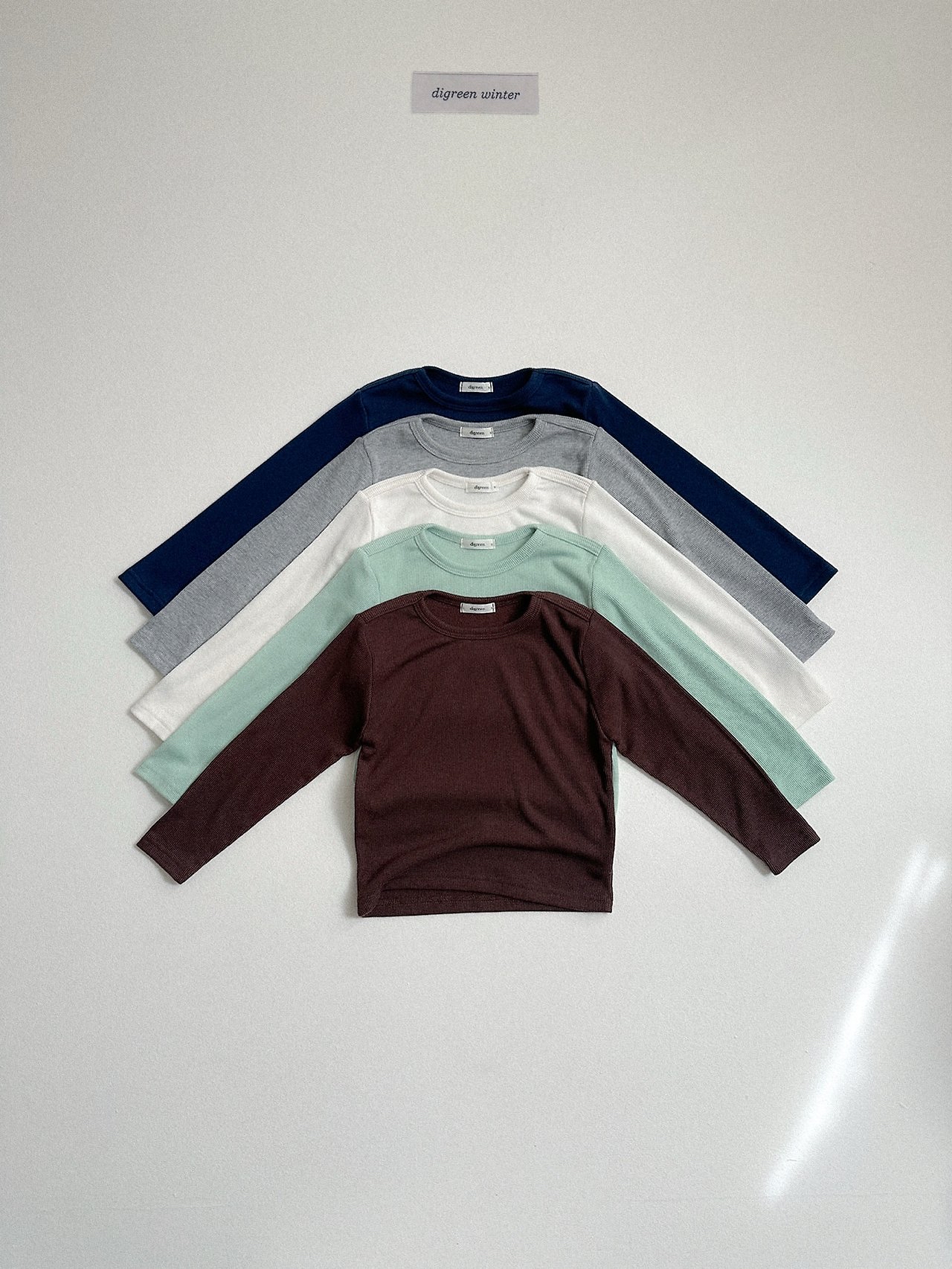 Digreen | Clay Tee 