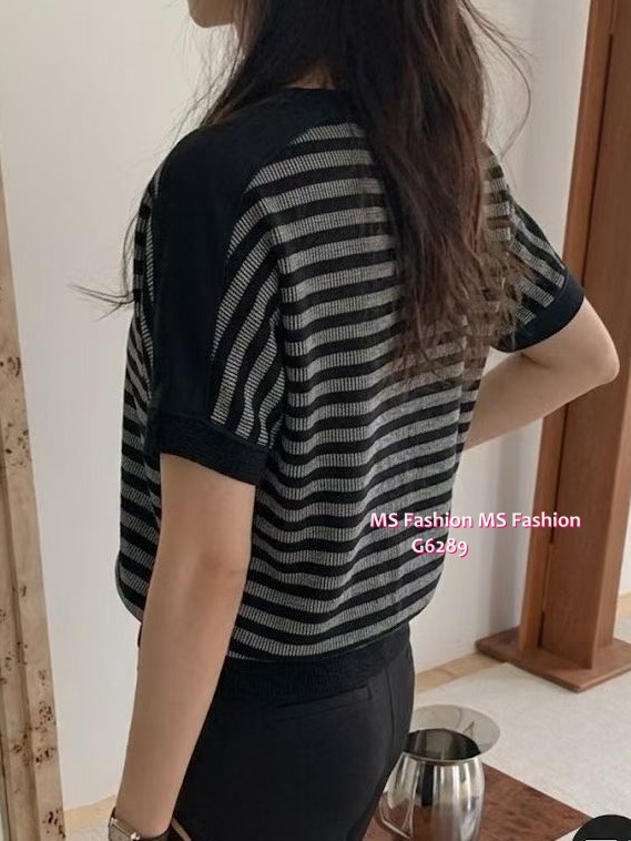 G6289 韓國🇰🇷V領橫間拼布top