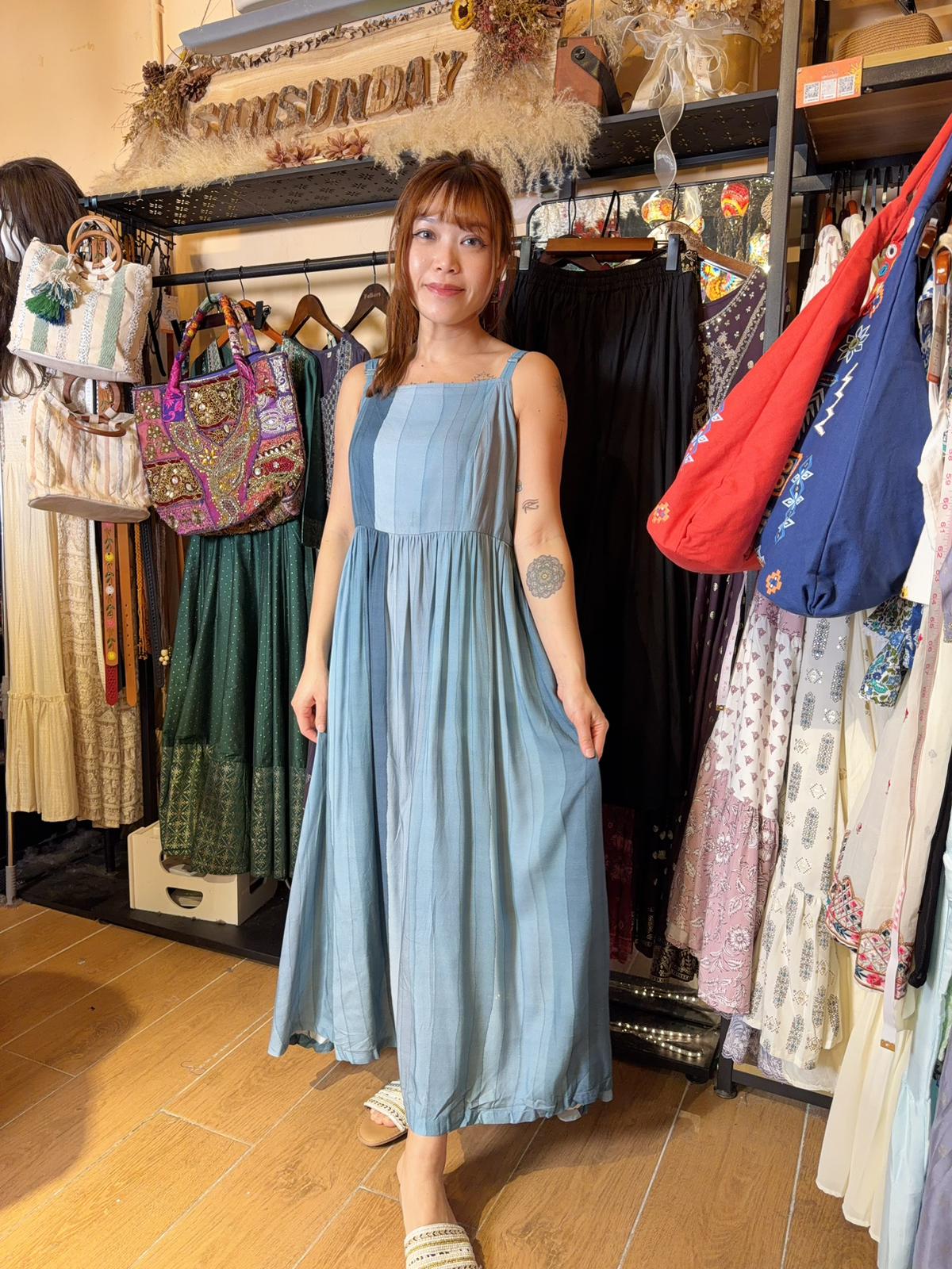 Ocean Blue Gradient Sleeveless 48" #1502