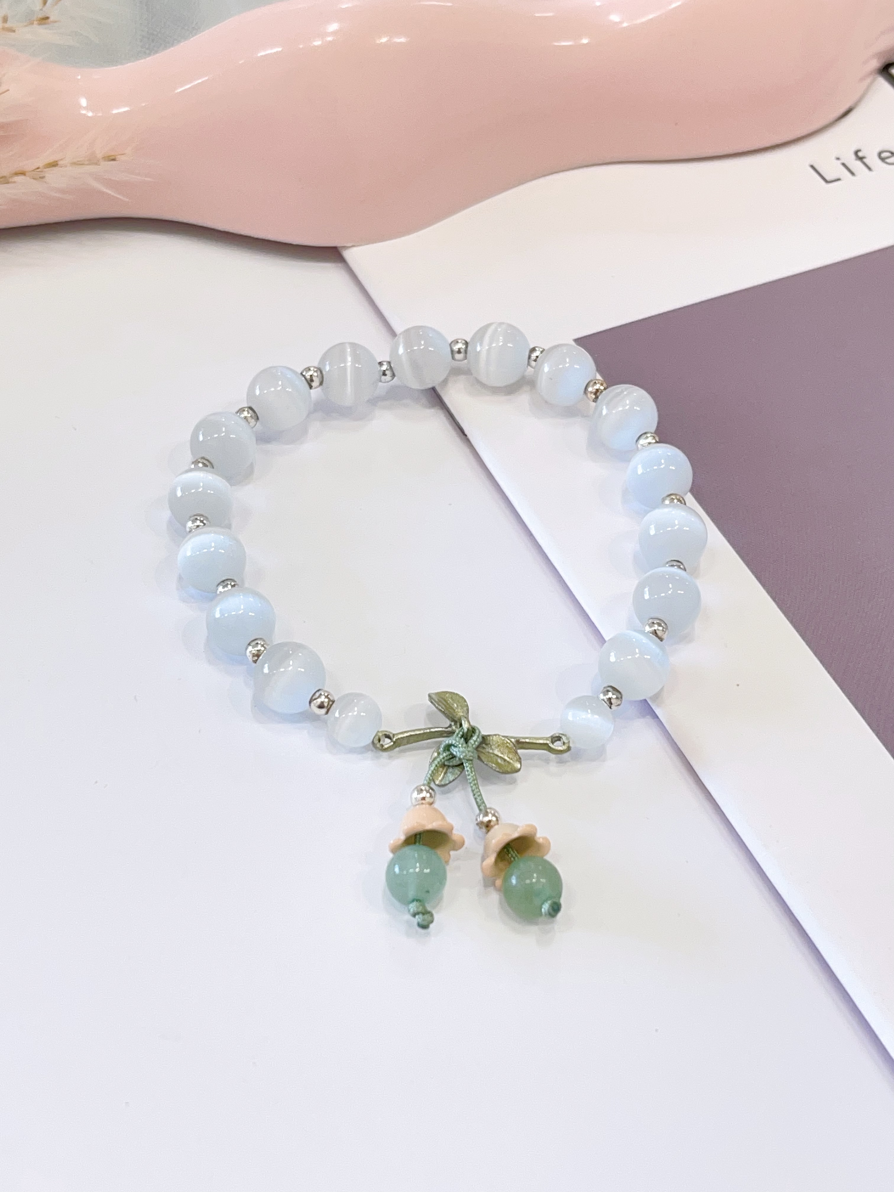 🤍🔔 猫眼石 × 铃兰花吊坠手串 Cat’s Eye Stone & Lily of the Valley Charm | 6/8mm