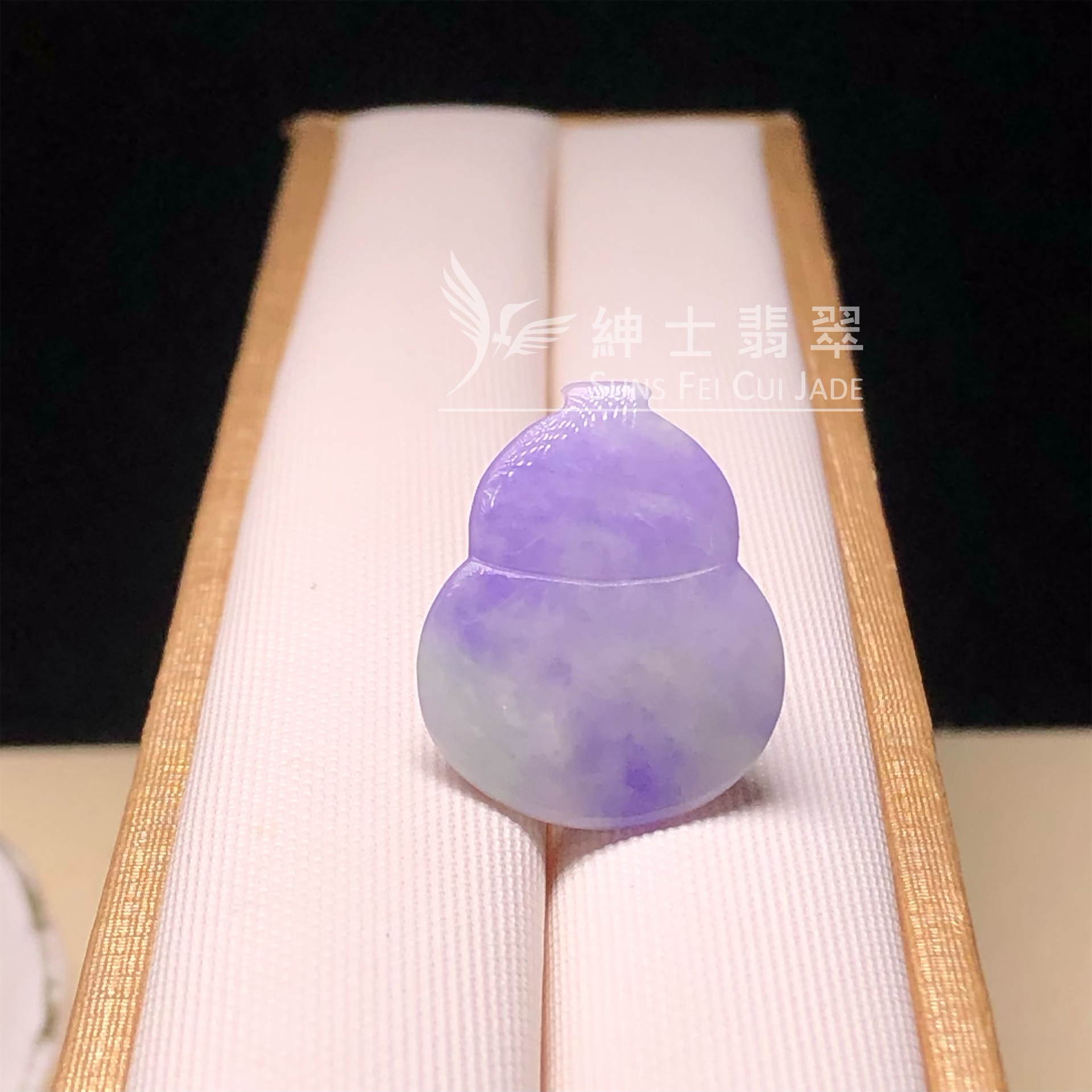 #B08600  紫羅蘭葫蘆