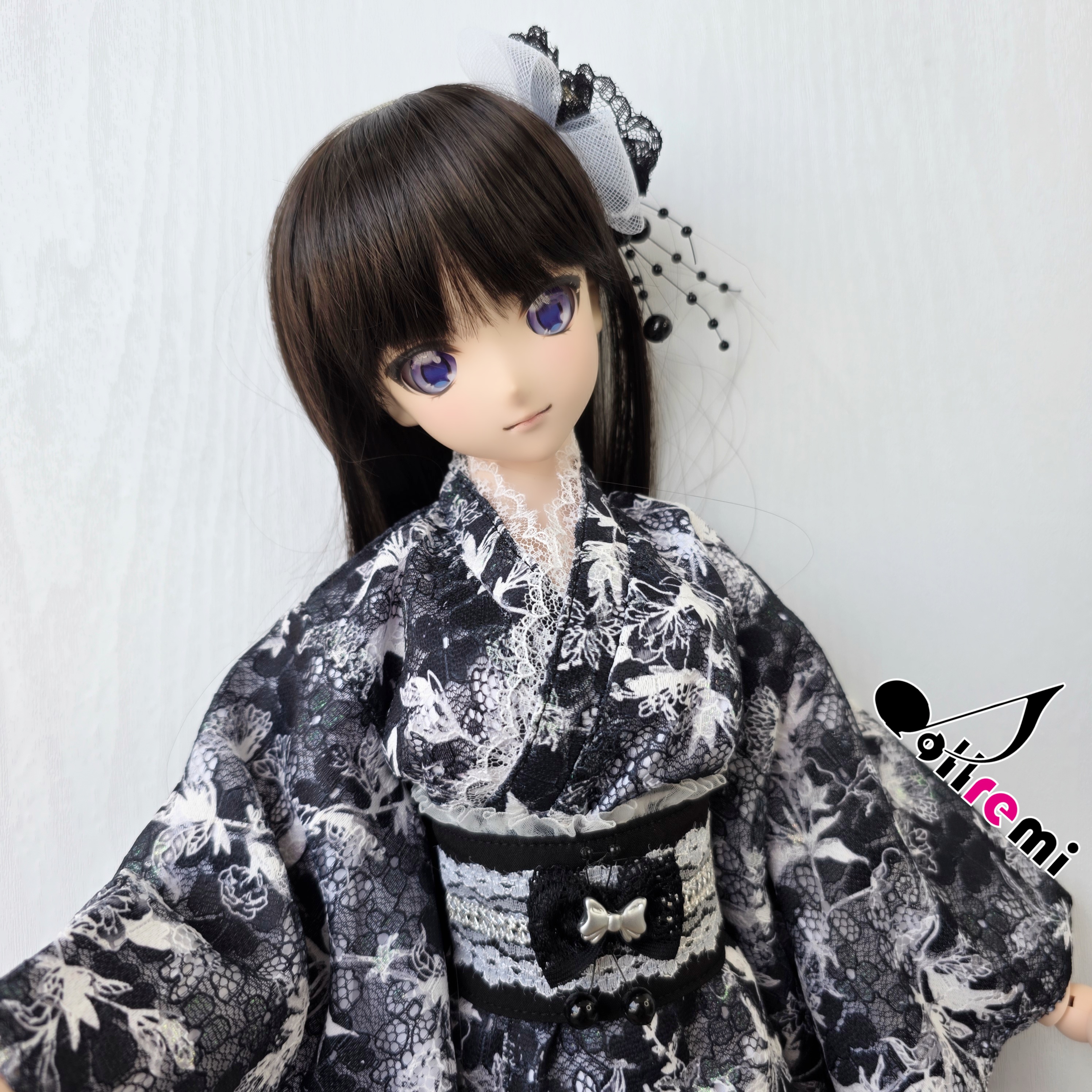 【dollremi】(DD0895) 黑白蕾絲和服 Black and White Lace Kimono