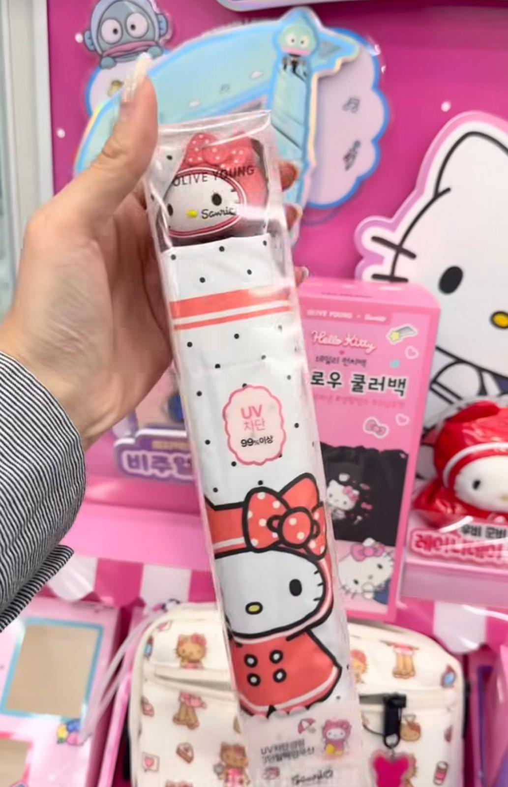 拒絕曬黑｜韓國 Olive Young X SANRIO 聯名 UV防護 輕量3摺 晴雨傘 KITTY / 水怪 任選