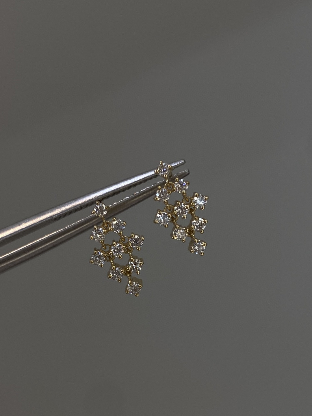 18K Diamond Earrings 