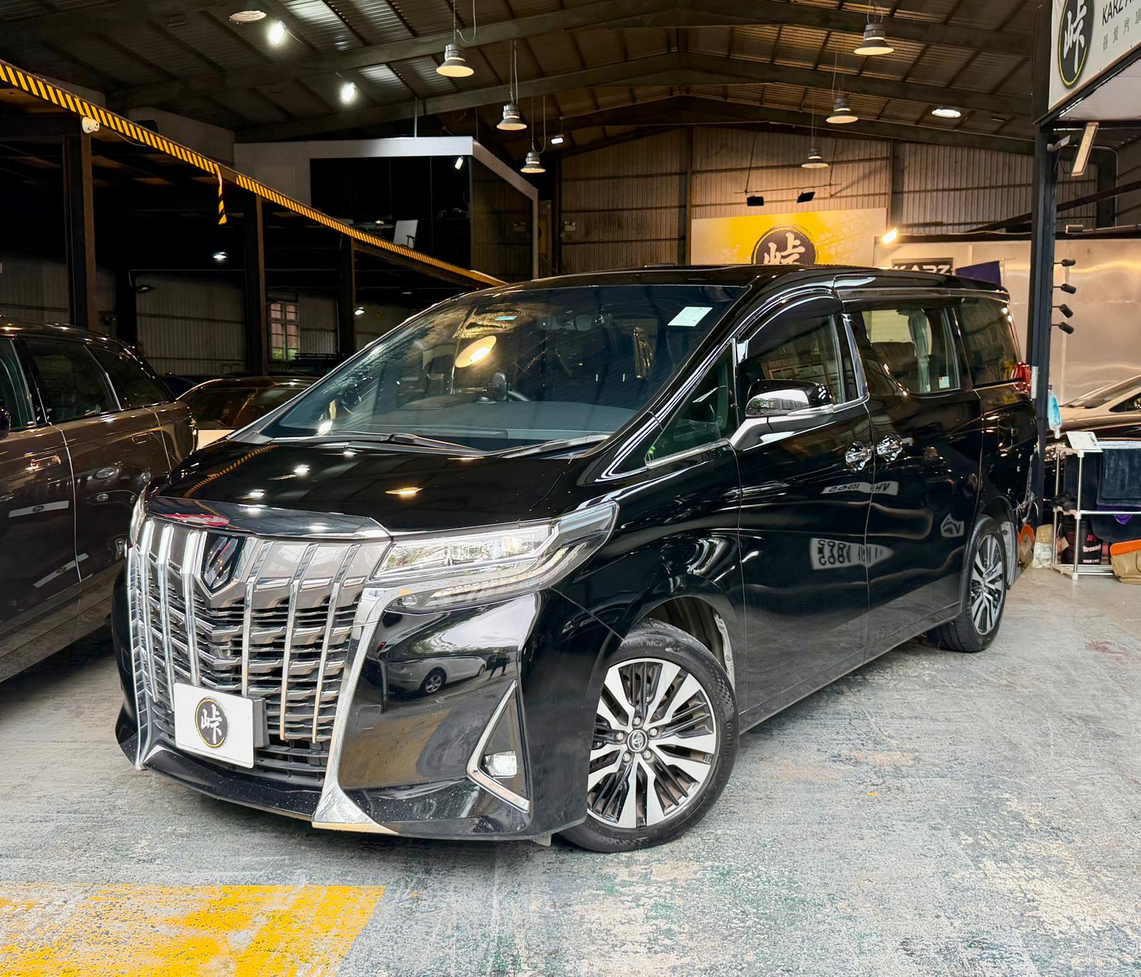 Toyota Alphard 3.5 Facelift Executive Lounge 2019