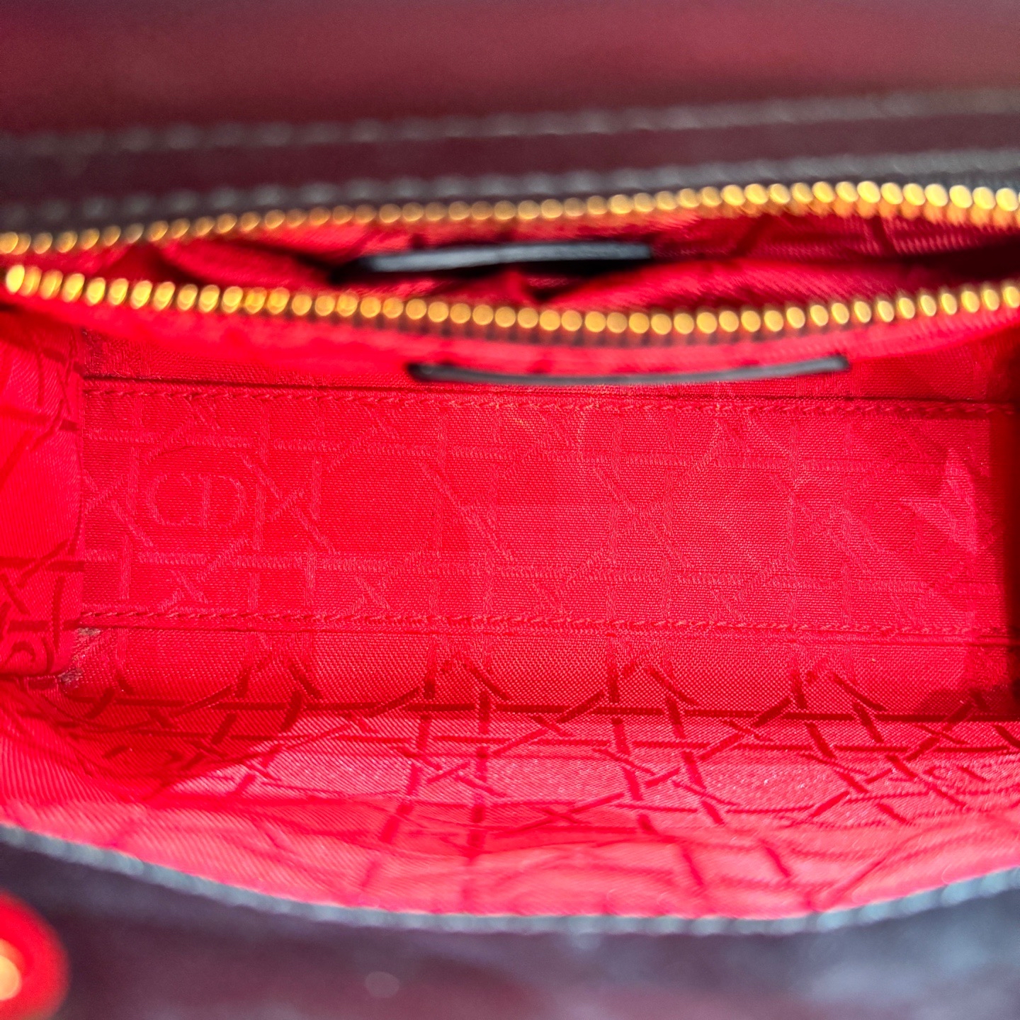 【預訂貨品】Dior Lady Dior三格黑金羊皮戴妃包