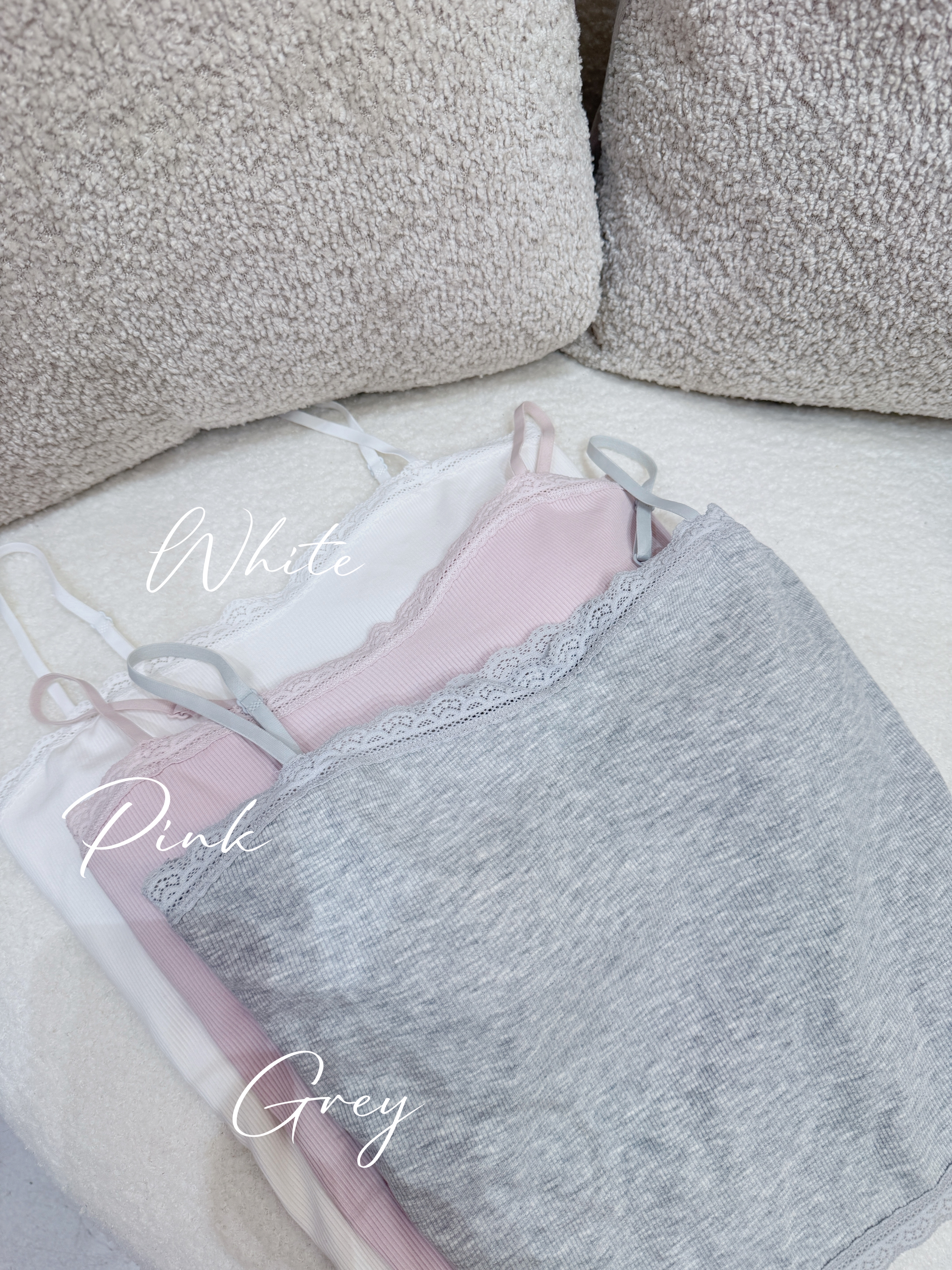 果凍蕾絲邊Bra-top *Special price*