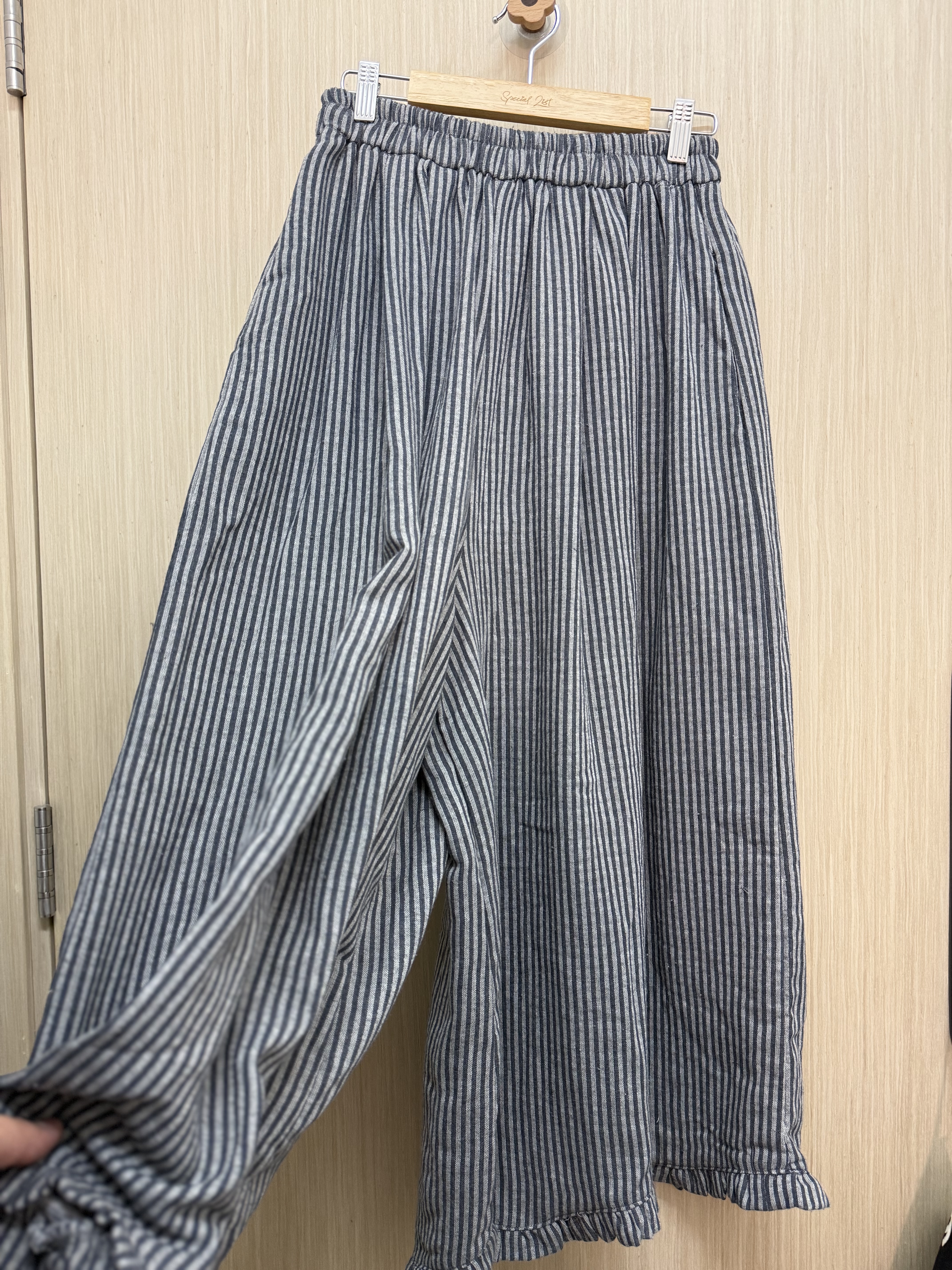 直間捲邊闊腳裙褲