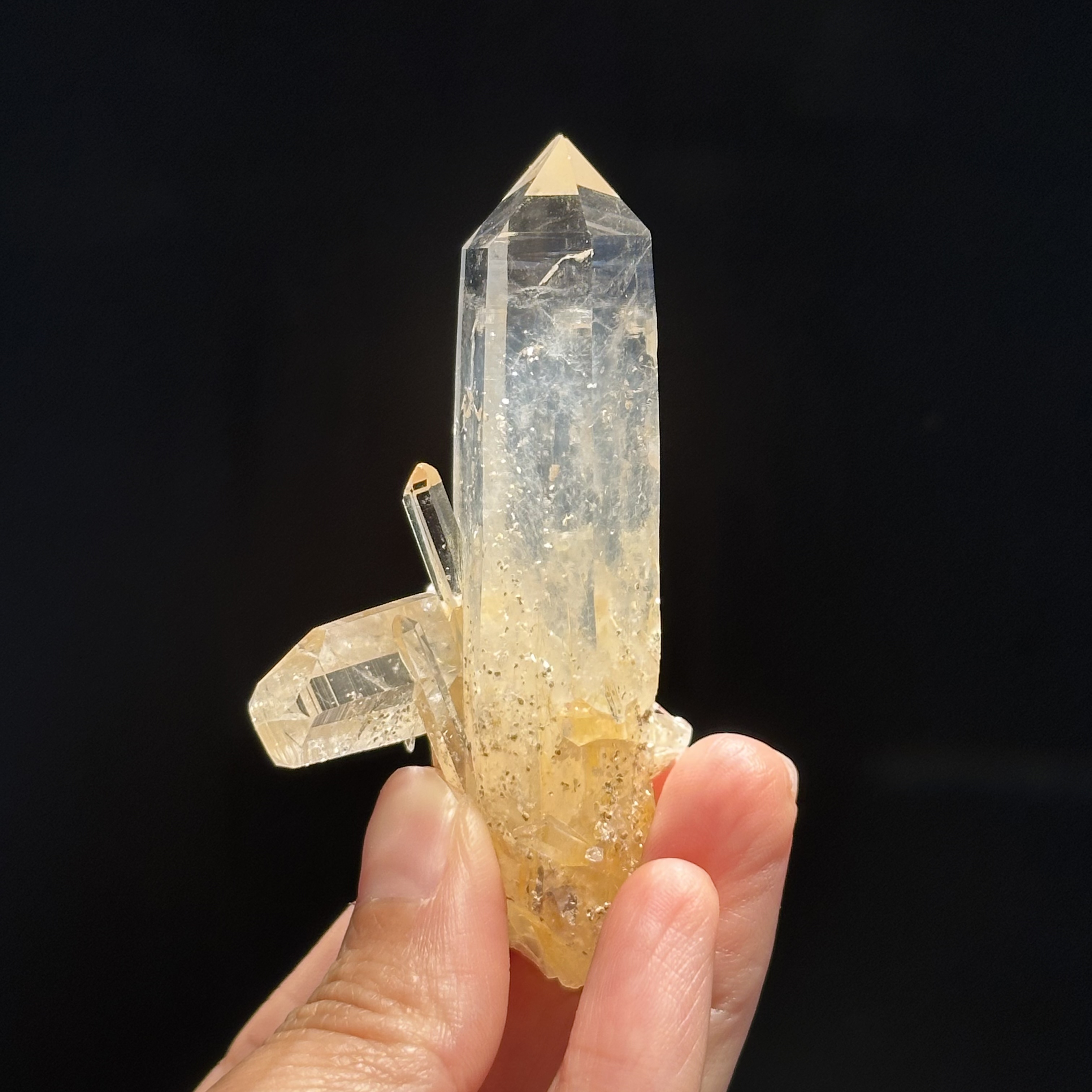 芒果水晶 - Halloysite included Quartz/ Mango Quartz