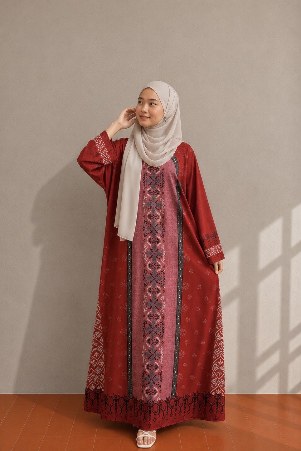 ALIA in Crimson Red