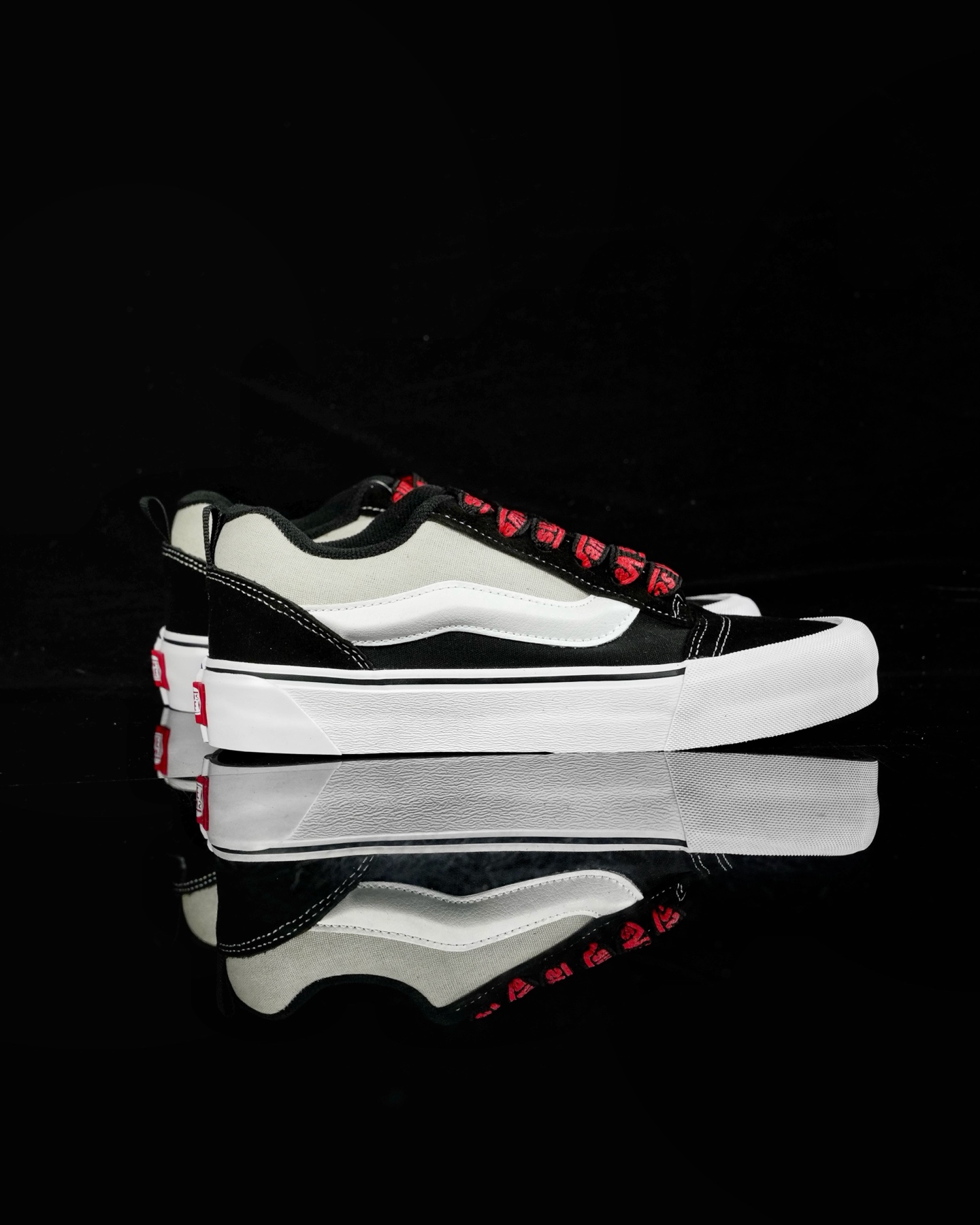 Vans Knu Skool