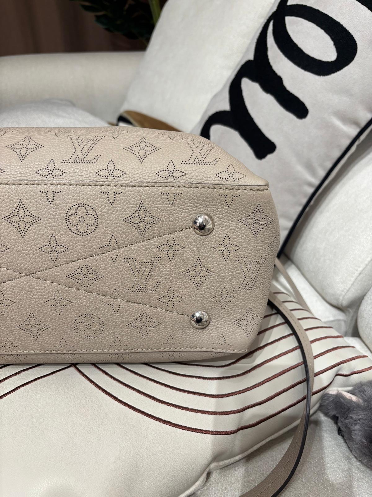 LV bella Tote Calfskin 2way bag 100%Authentic, 99%New ✅Dust bag
