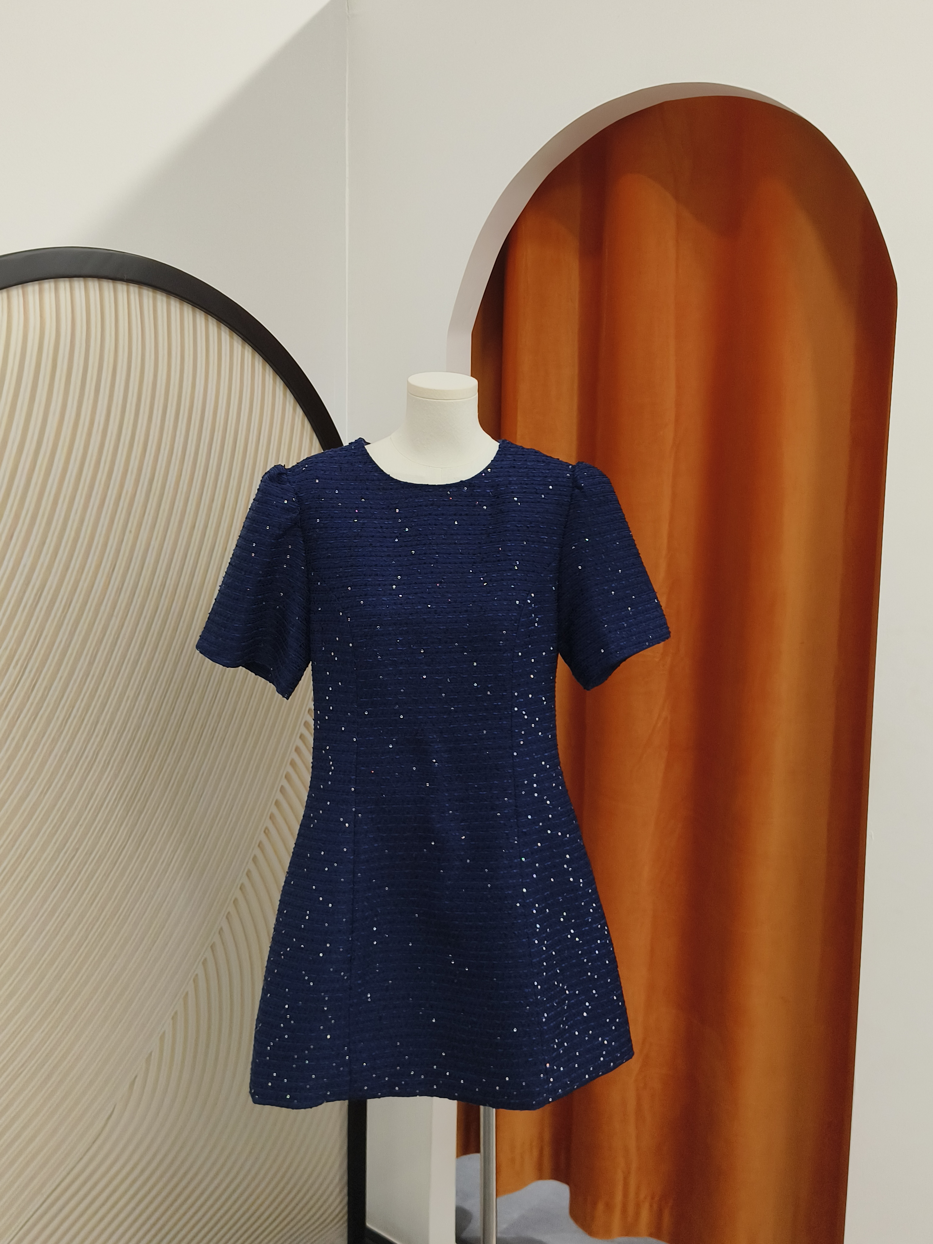亮片小香风短裙 Sequined Dress