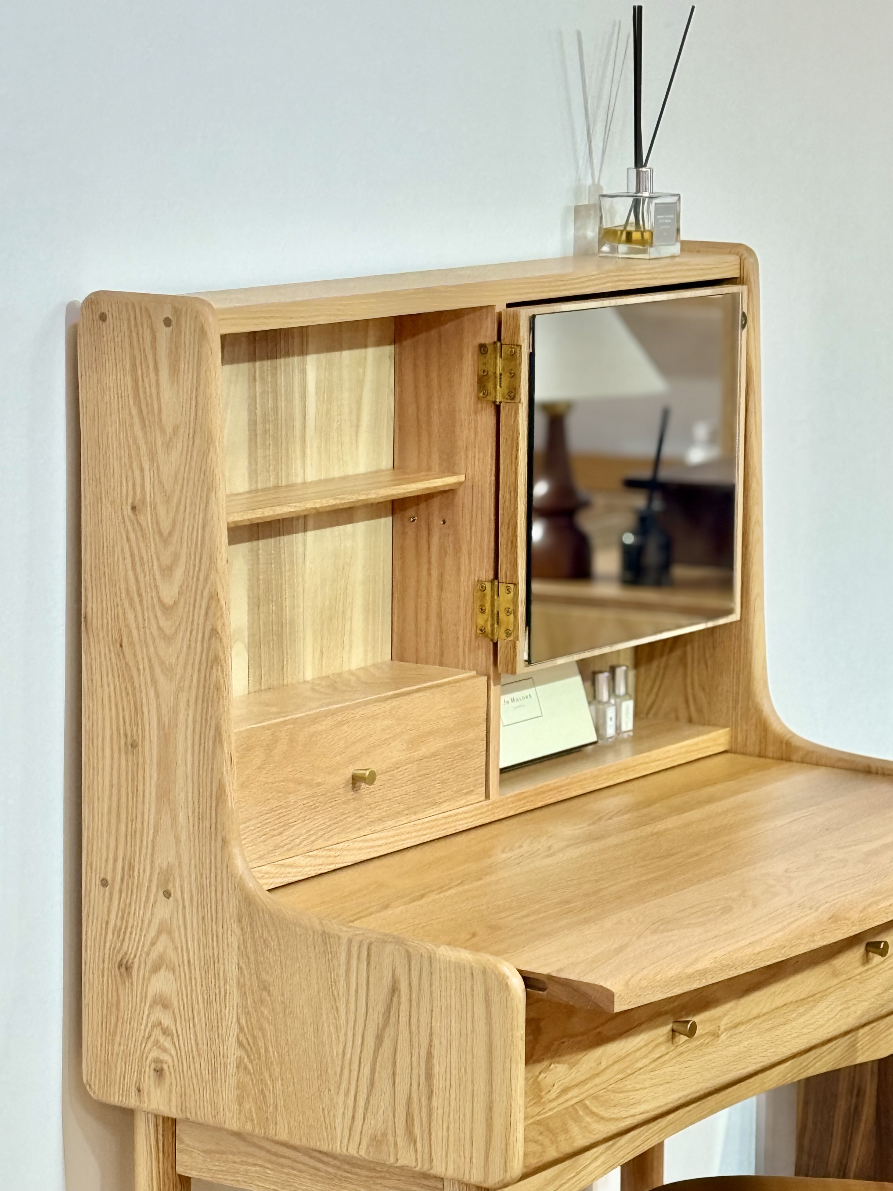 #陳列品清貨 HANS Dresser