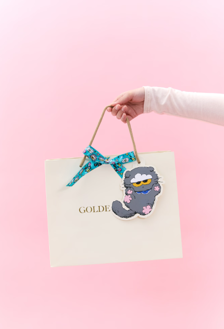 G-DRAGON - GOLDEN PIECE x ZO & FRIENDS 藥果禮盒