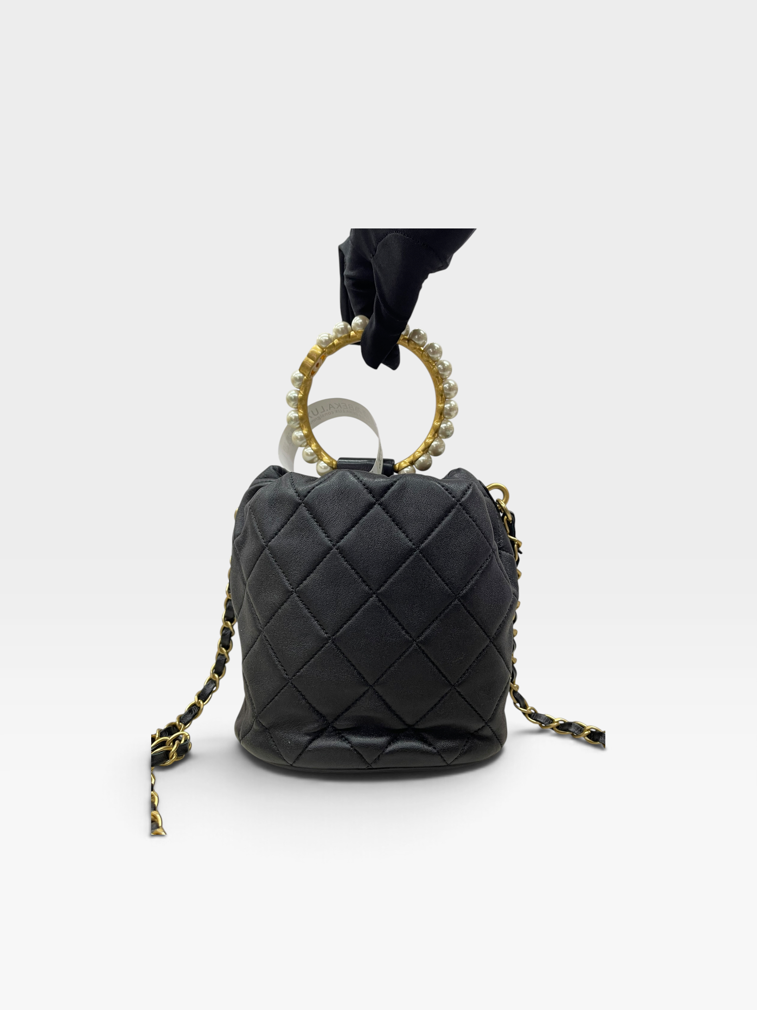 Pre-Owned CHANEL Bucket Bag / Product Code: 091003