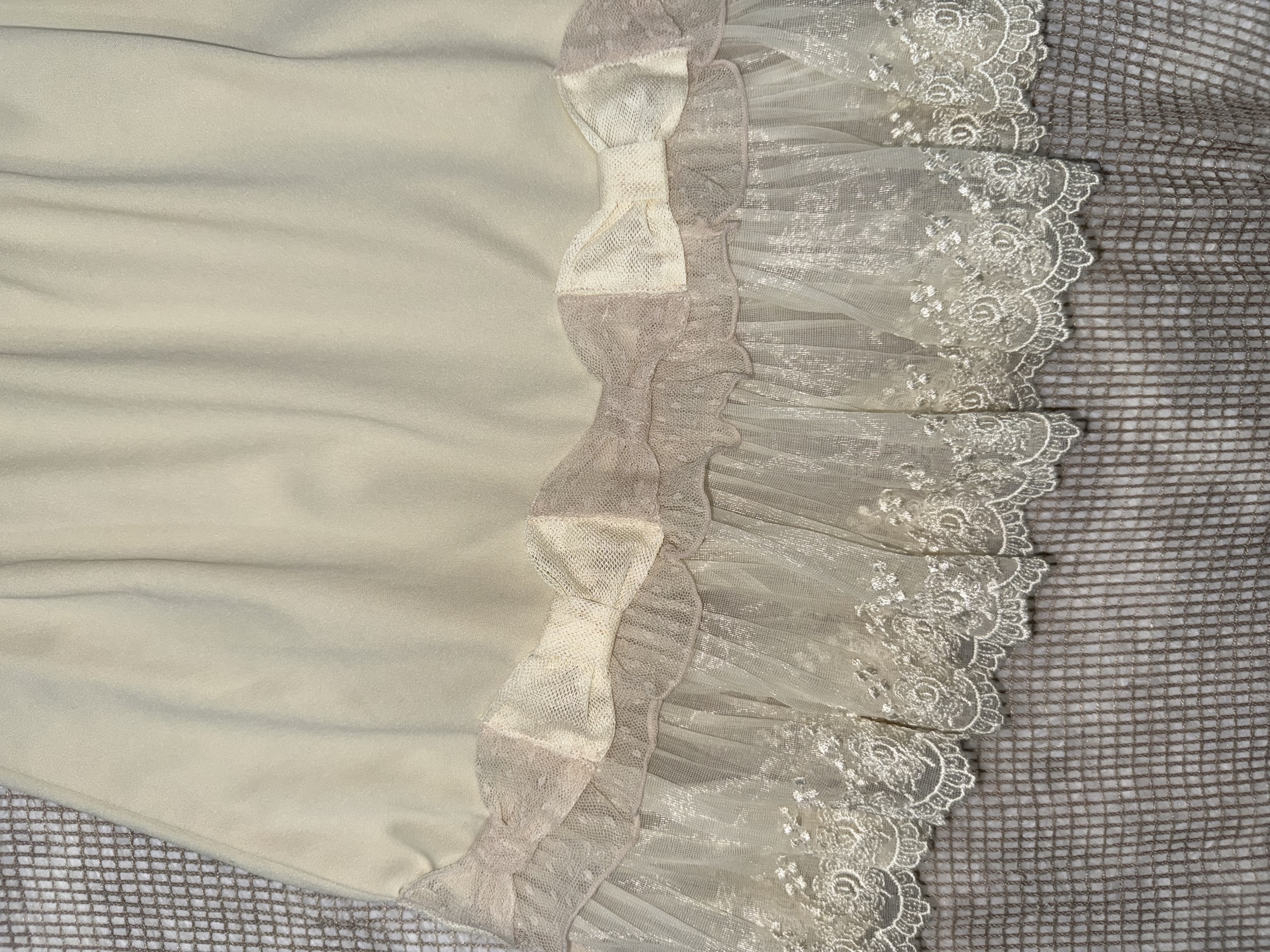 Axes Fairy-Tale Embroidered Mesh Underskirt