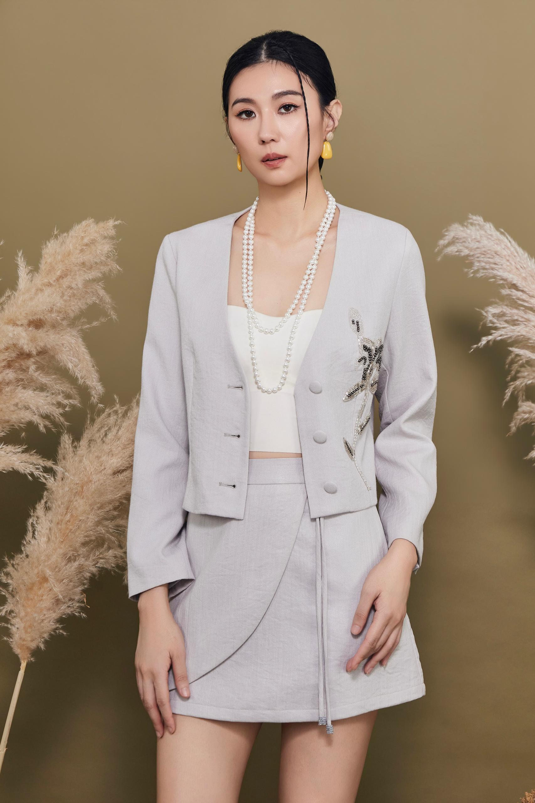 CB2791 JING EMBELLISH LONG SLLV JACKET