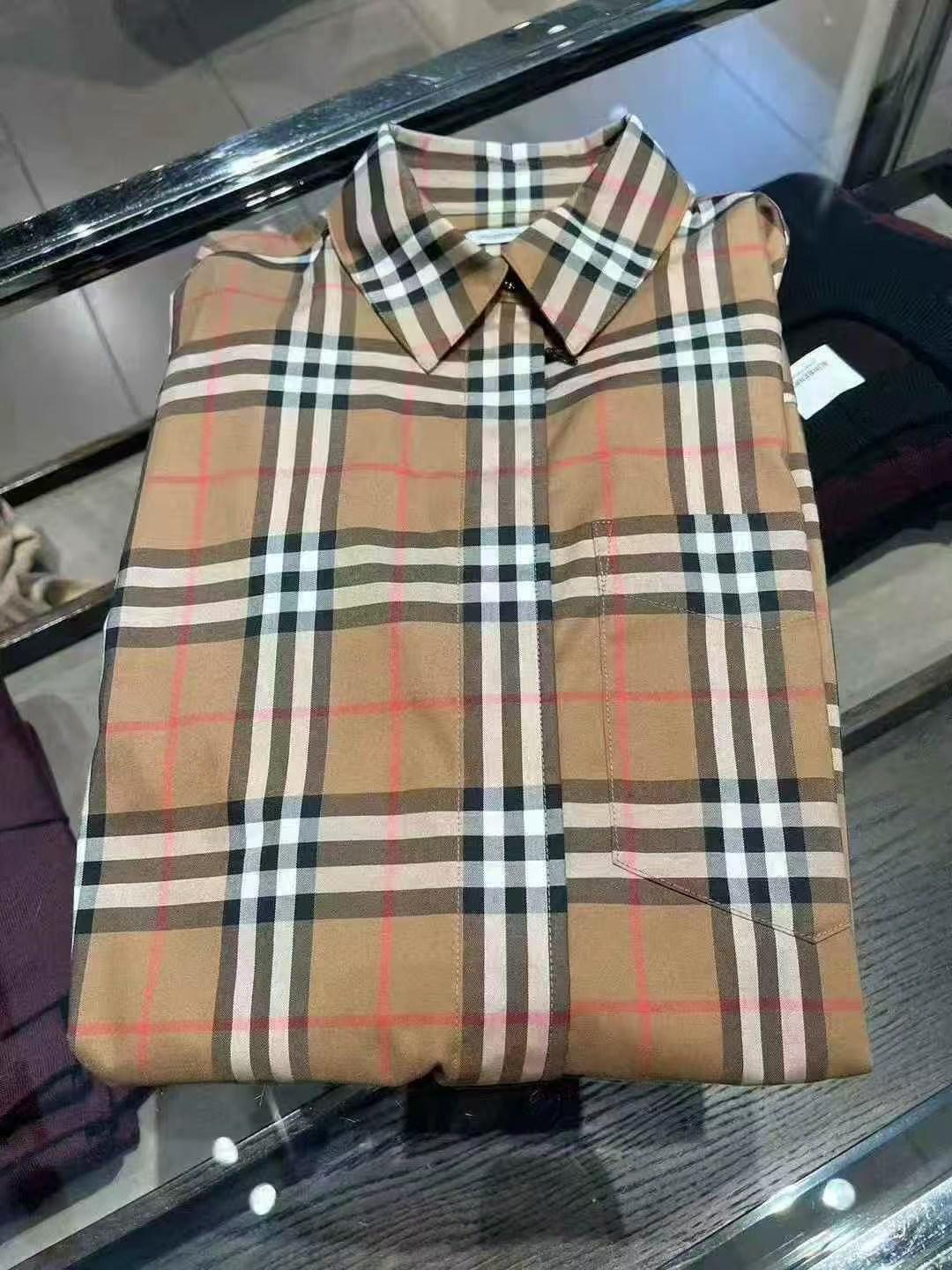 預購 Burberry 🌈🌈折扣款 女士格子shirt sale