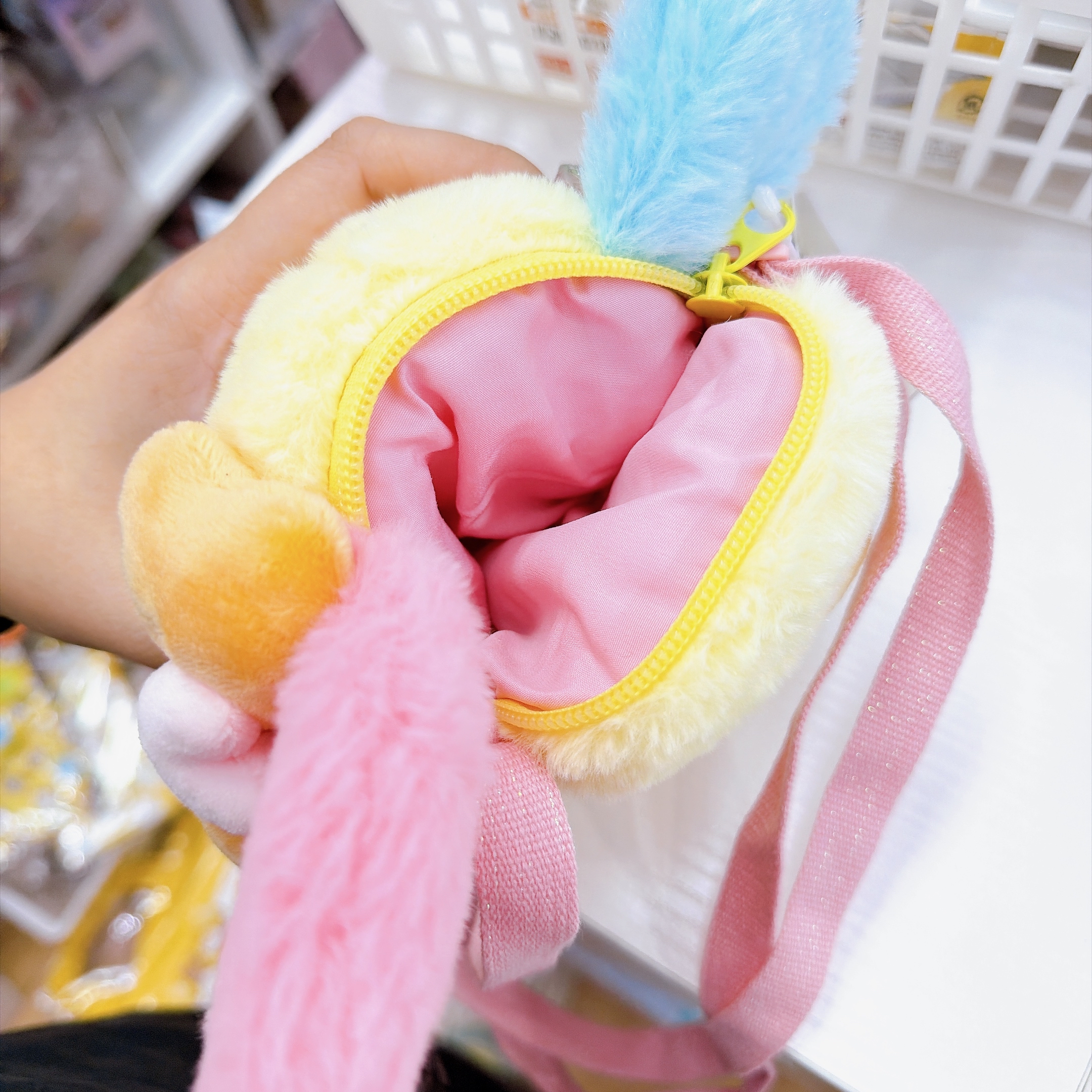 日本直送Sanrio puroland usahana頭形斜孭袋