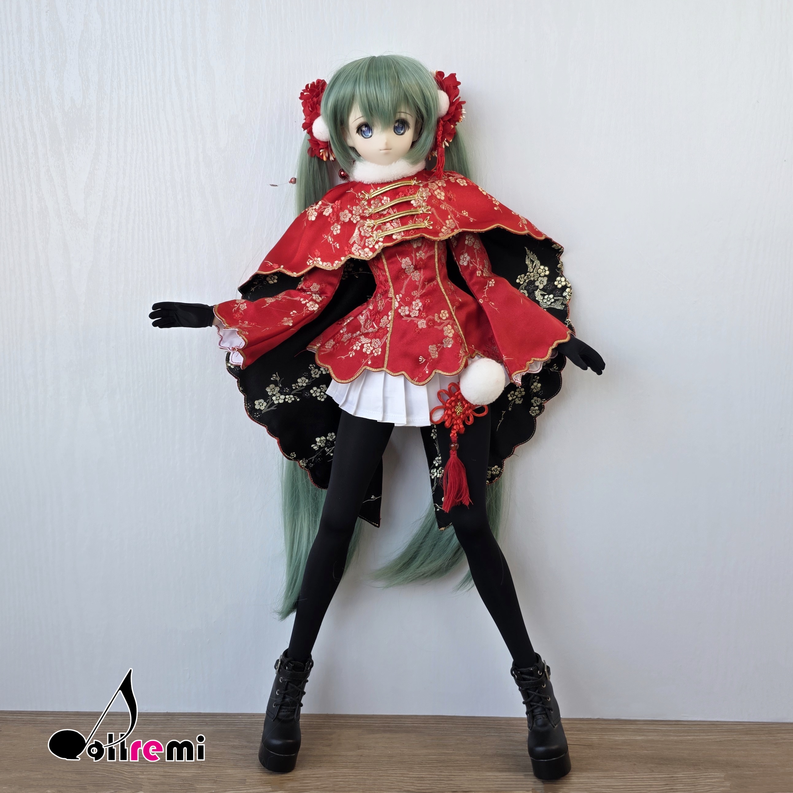 【dollremi】(DD0780) COS 初音未來 V4C Hatsune Miku V4C - 新春賀年曲-夢幻歌姬-新年的問候