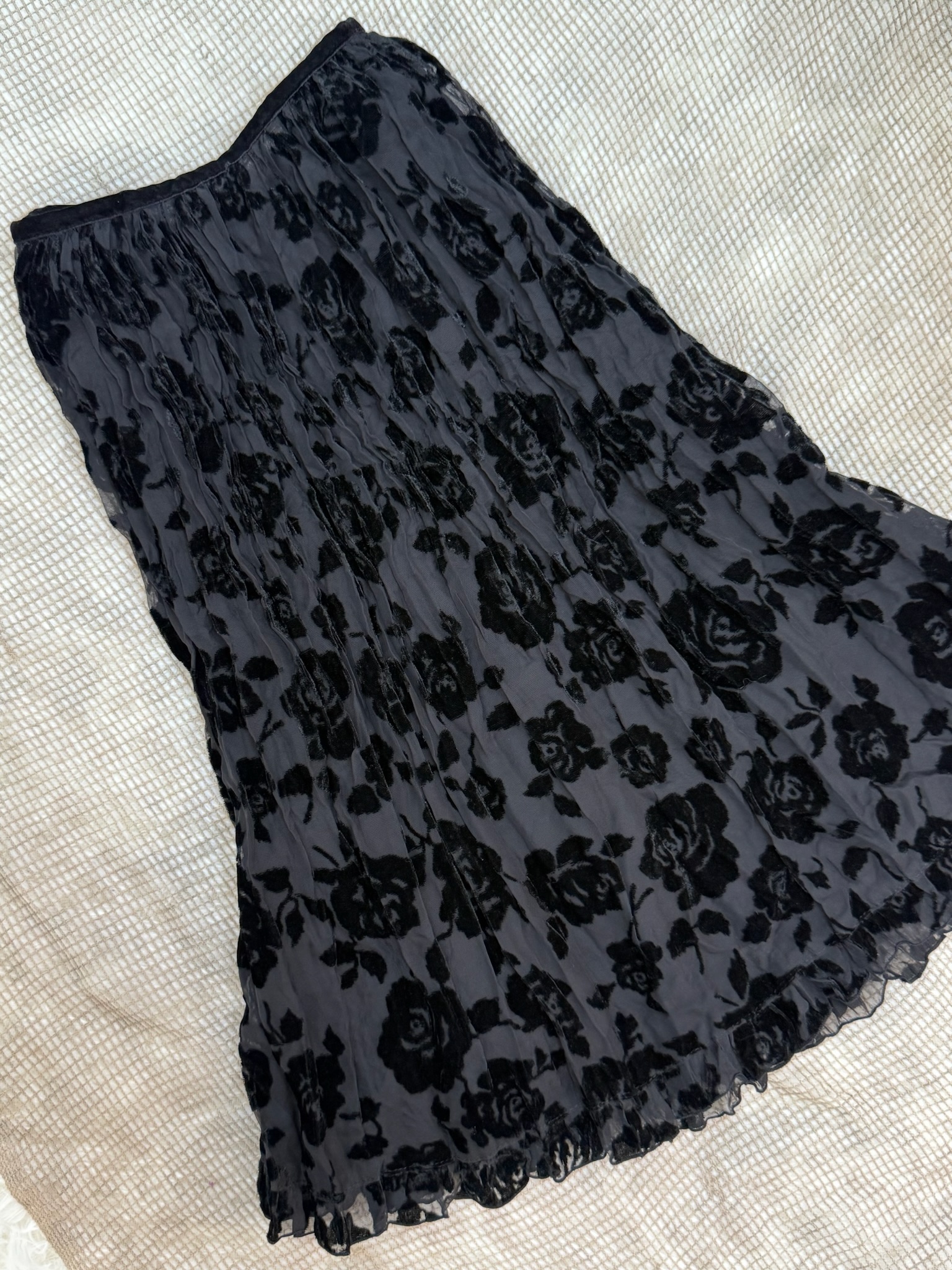 Gothic Romantic Flocked Floral Midi Skirt with Crinkled Detailing