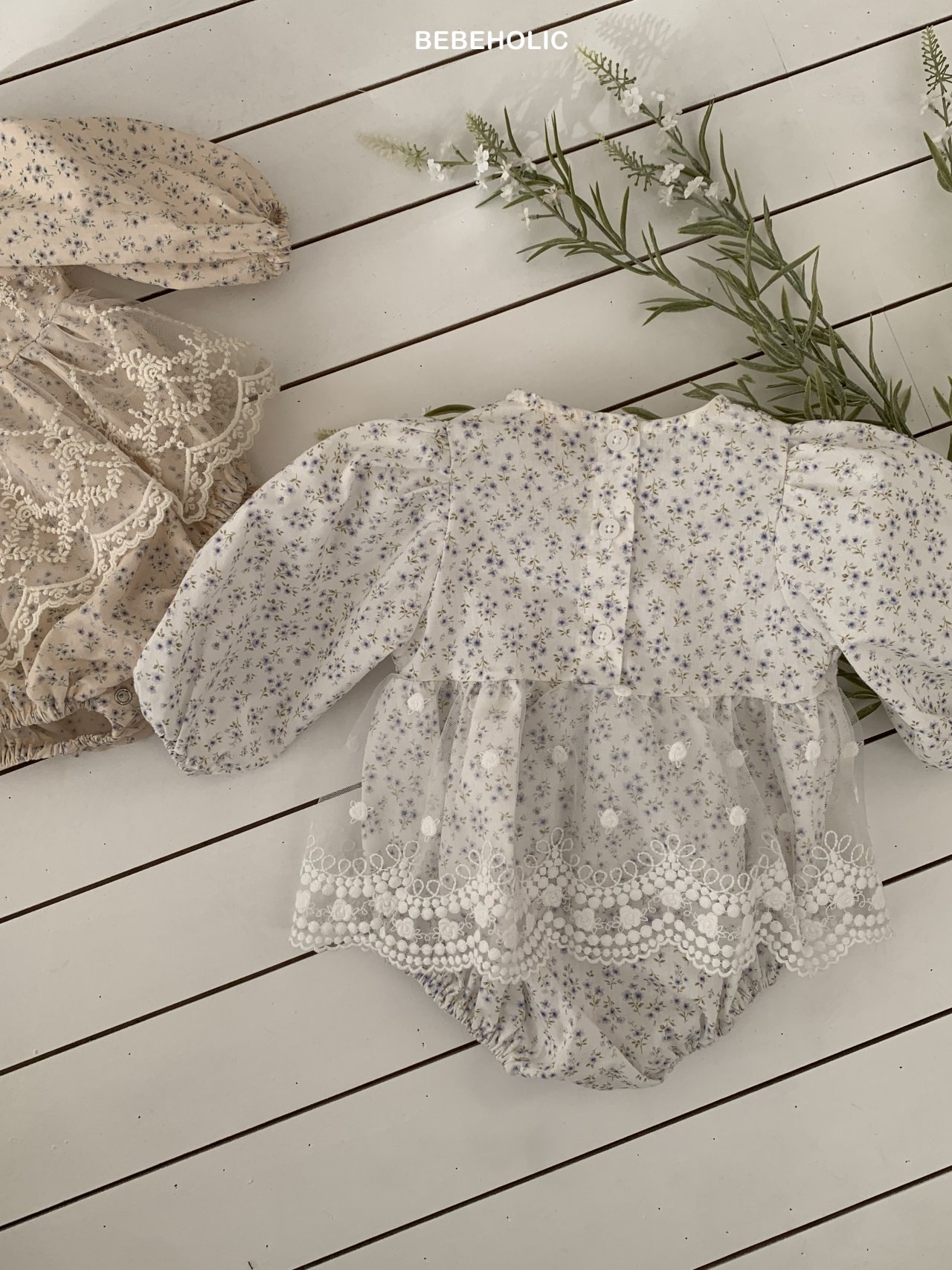 🌸預訂 韓國直送🌸🇰🇷BEBEHOLIC兩色碎花蕾薄紗長袖包屁裙