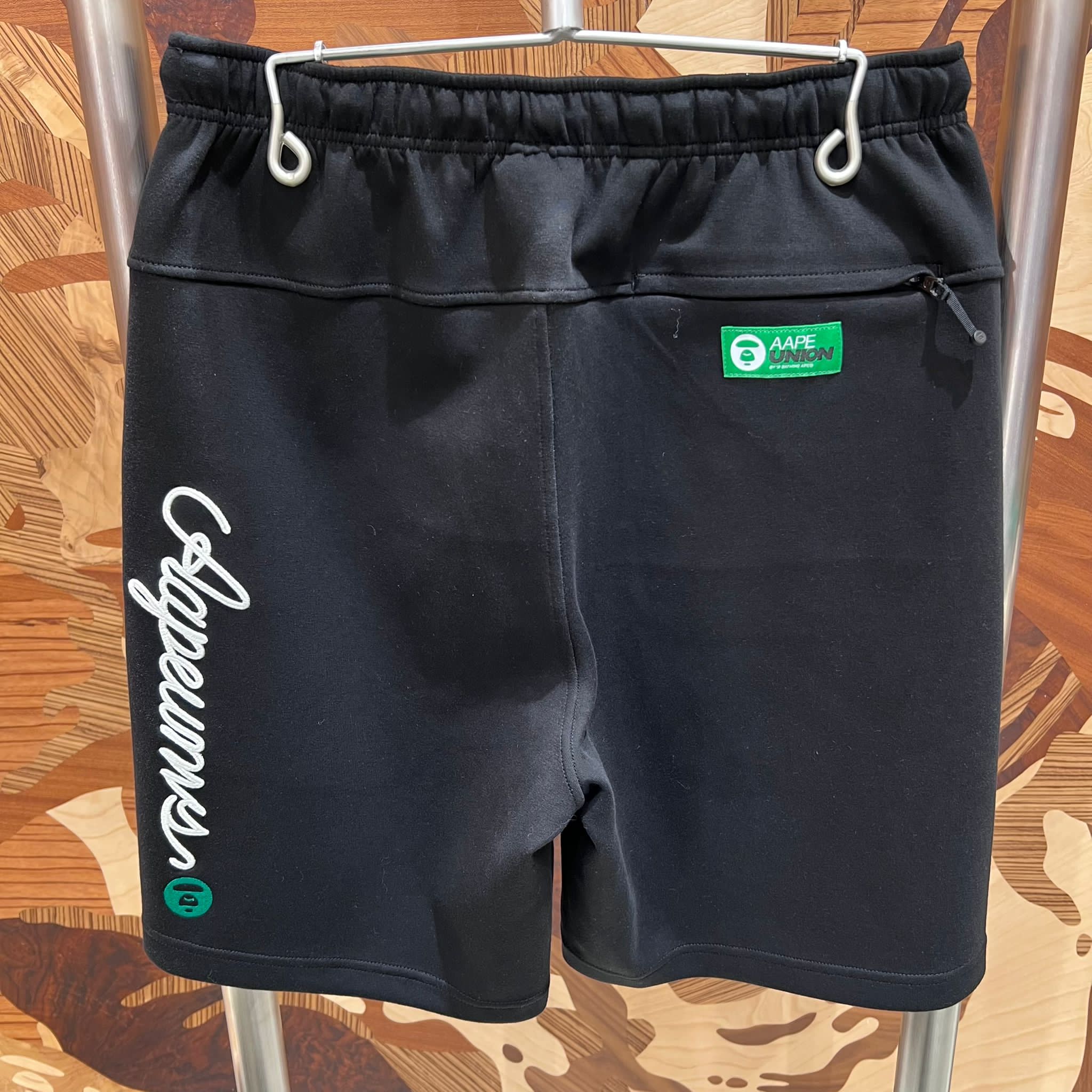 AAPE AAPEUNVS sweat shorts (D637)