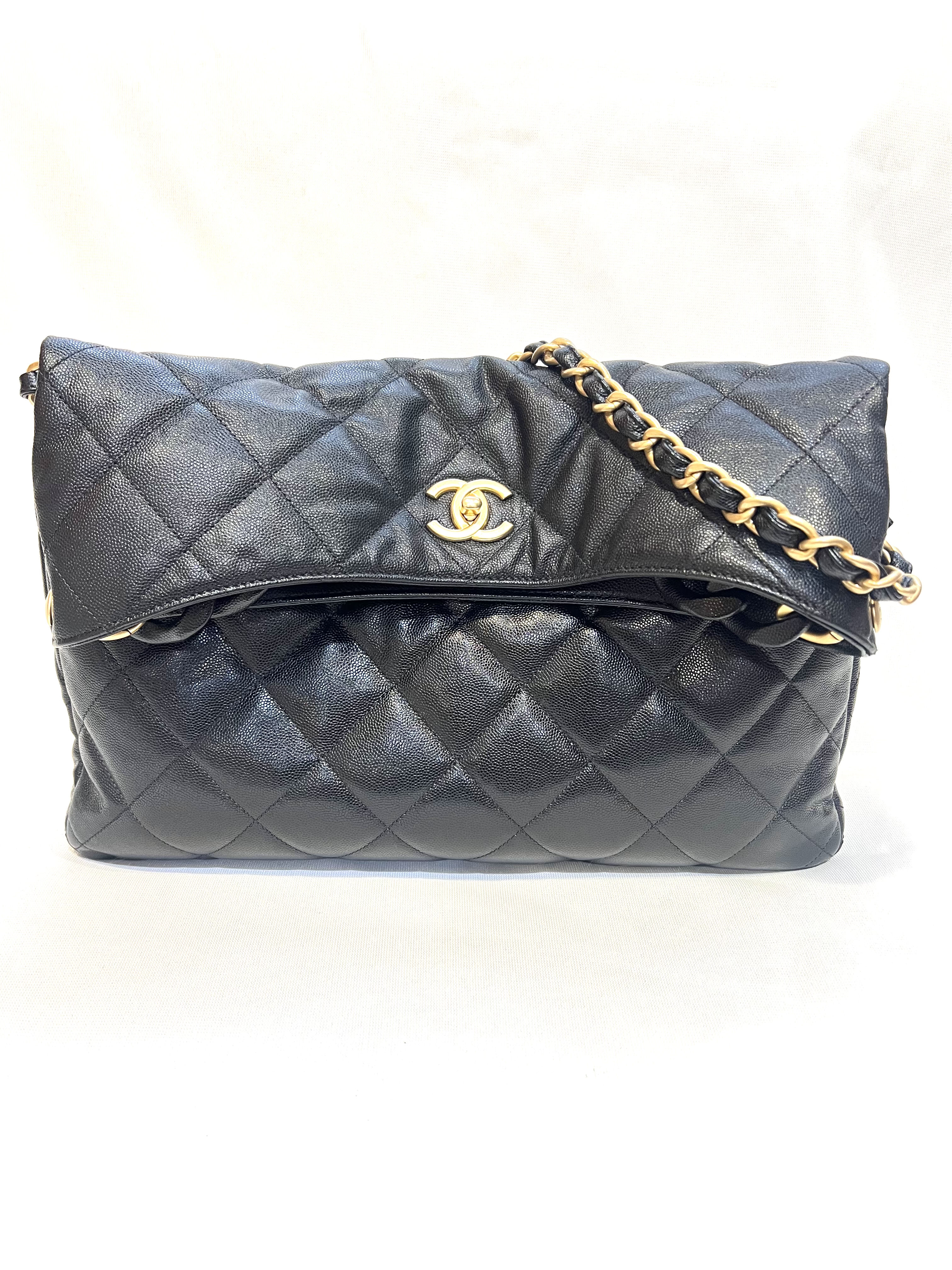 Pre-Owned CHANEL Hobo Bag / Product Code: 26041657