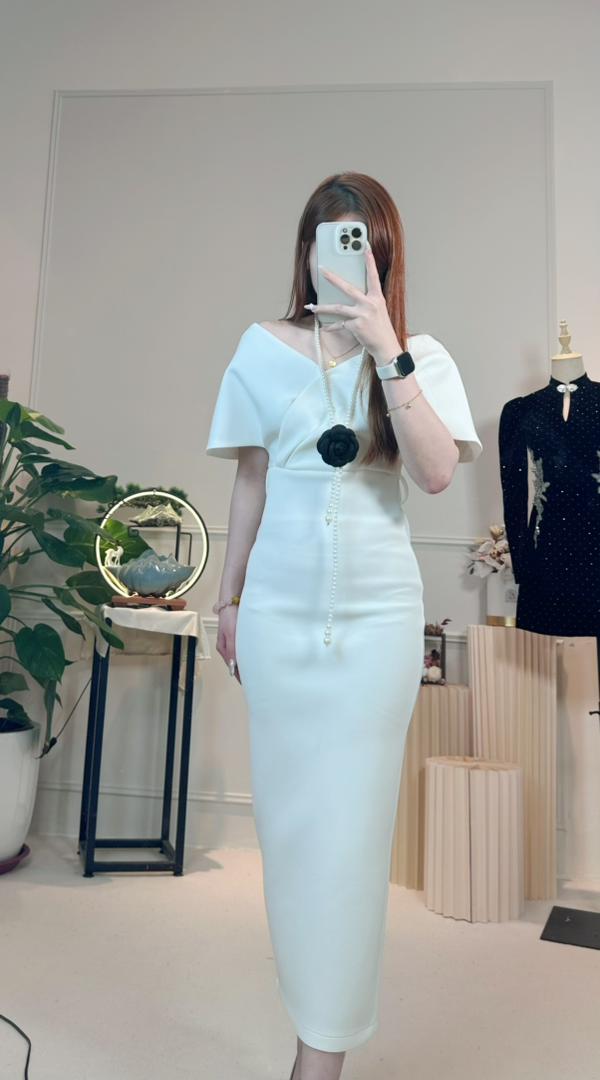 A03 --3D Floral Pearl Waist Chain