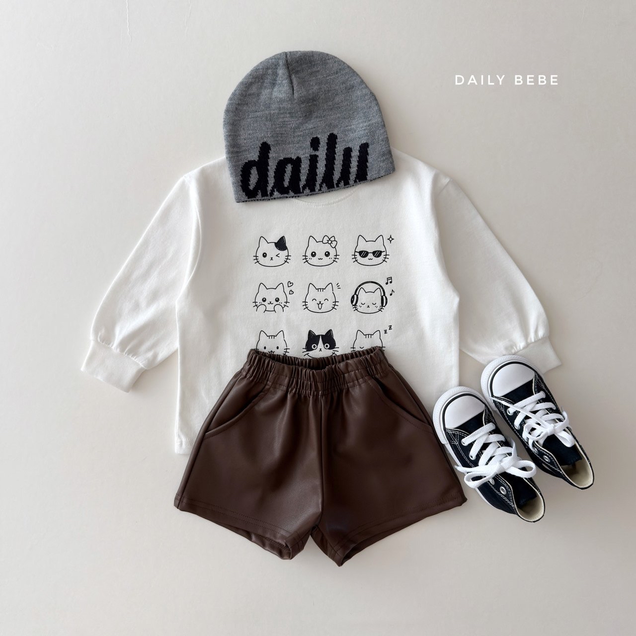Dailybebe | Emoticon T-Shirt