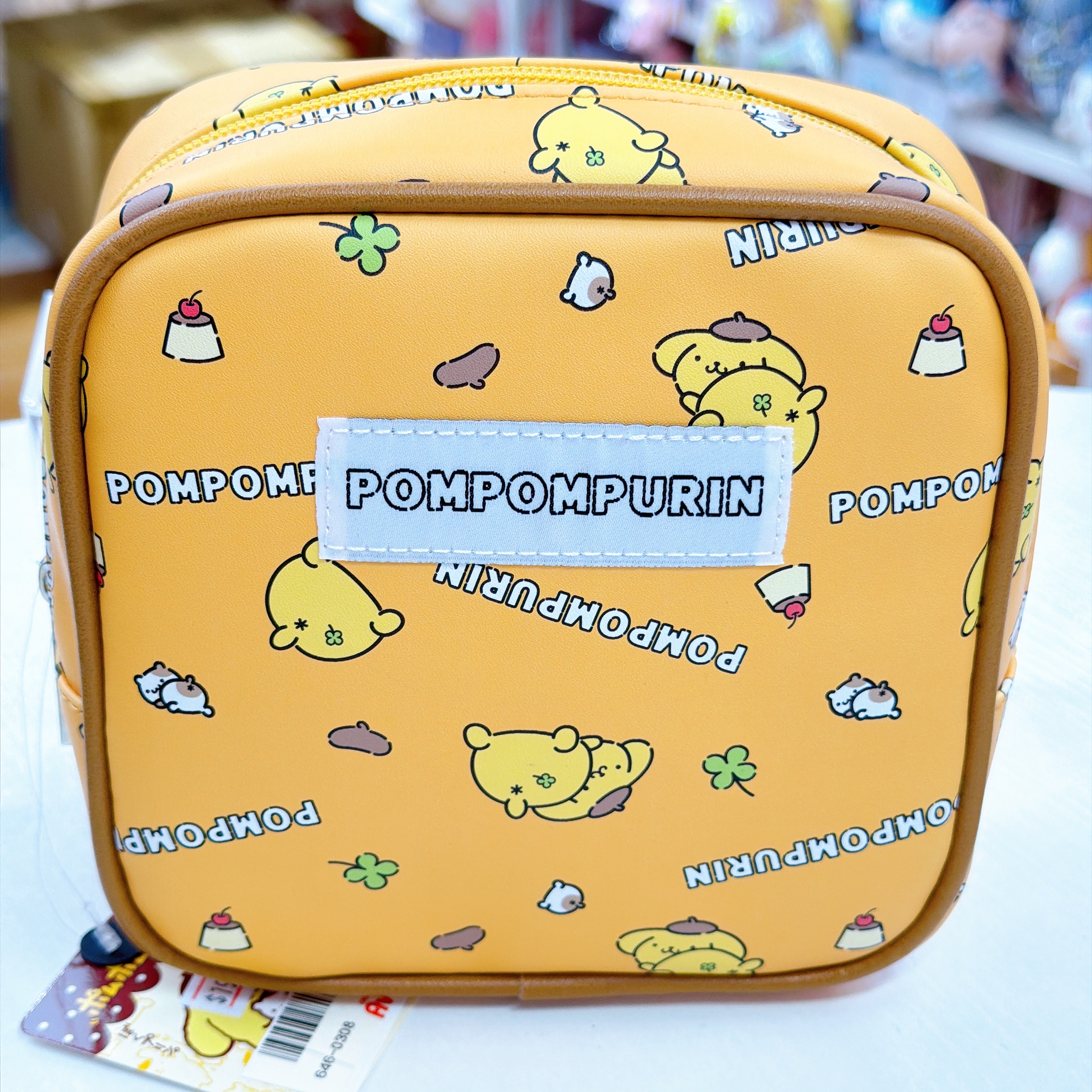 日本直送Sanrio 布甸狗30週年化妝袋