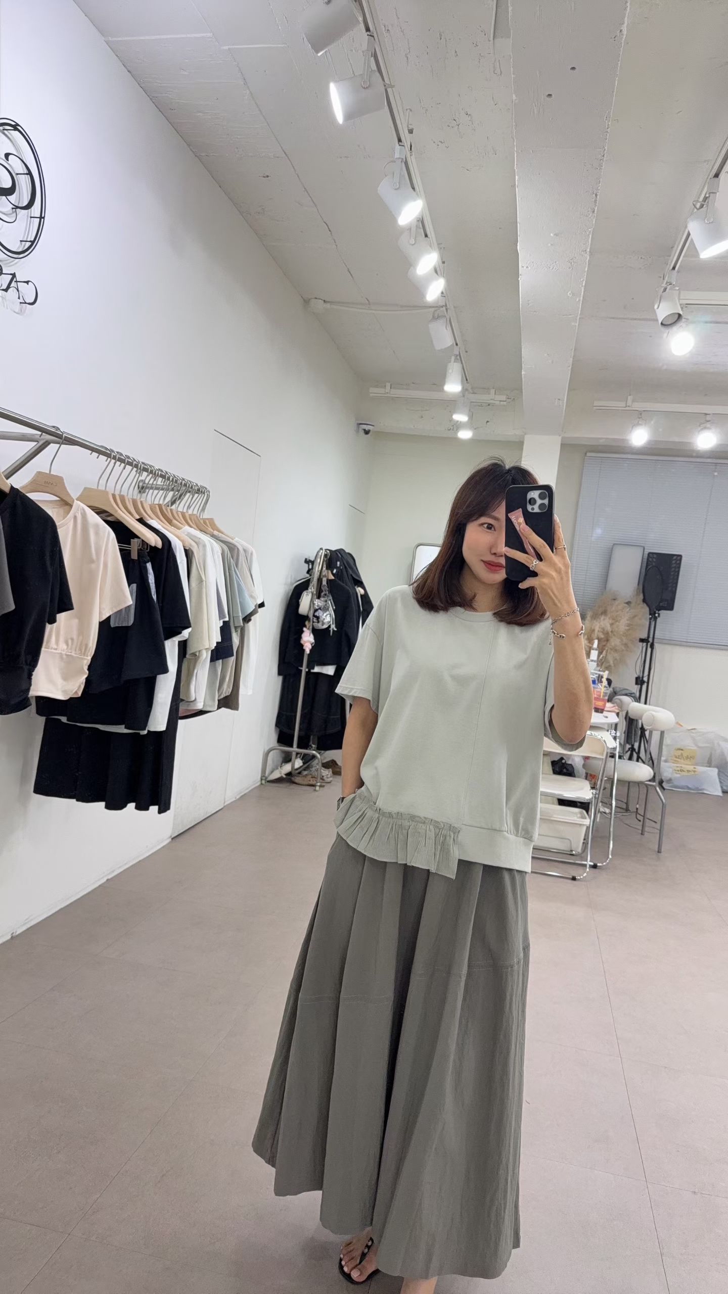 CH11 下擺荷葉拼接上衣