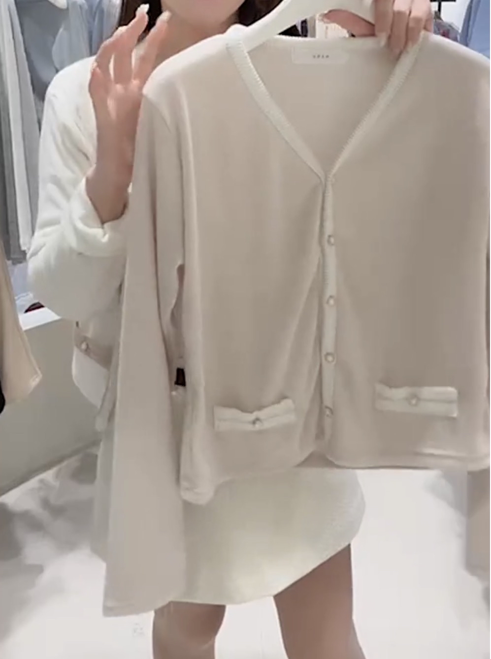 必買併色針織外套22/1 東大門檔口直播#ff2717 