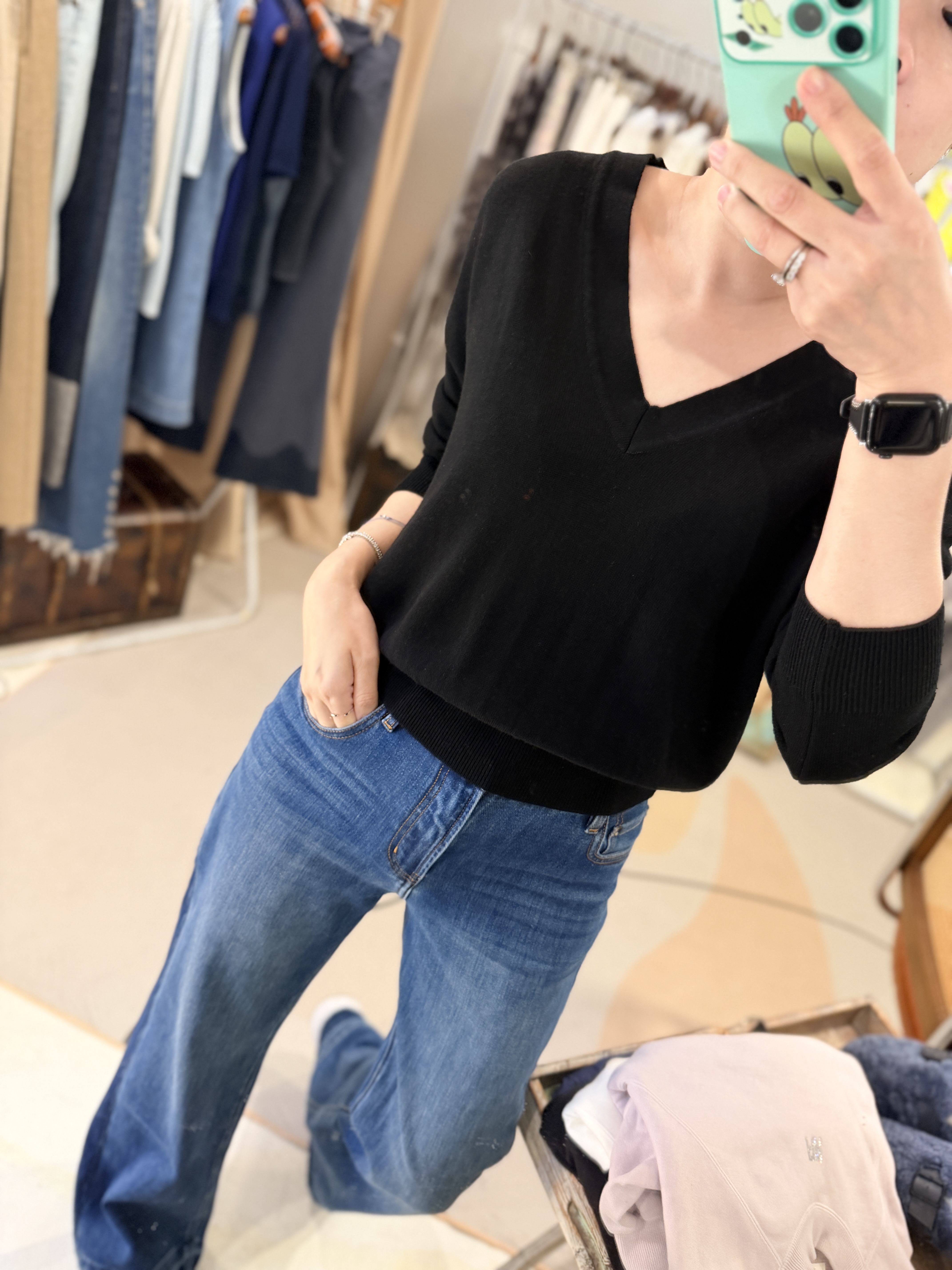 V neck basic knit
