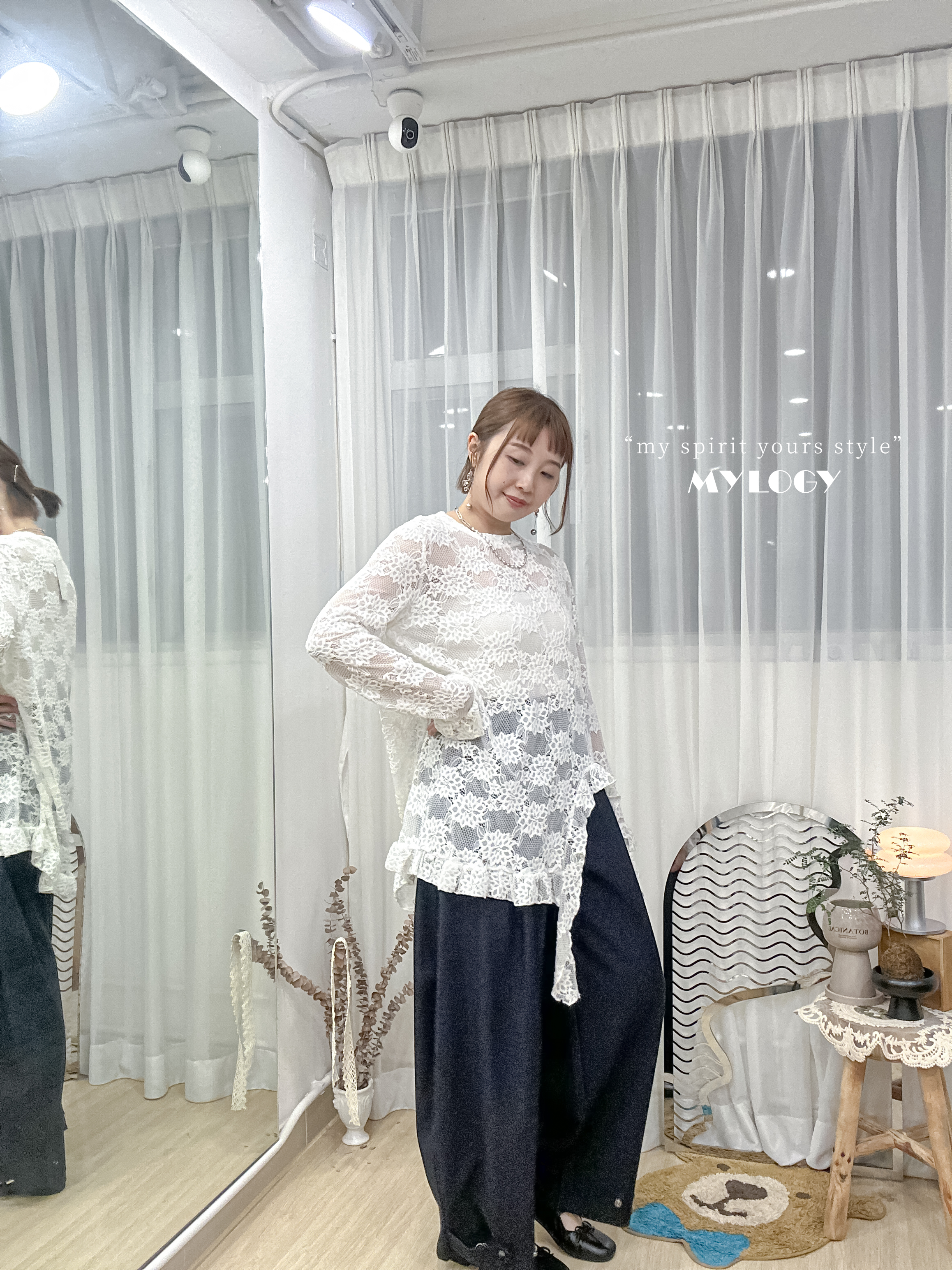 製造層次感～針織花花斜CUT內搭 IL0005