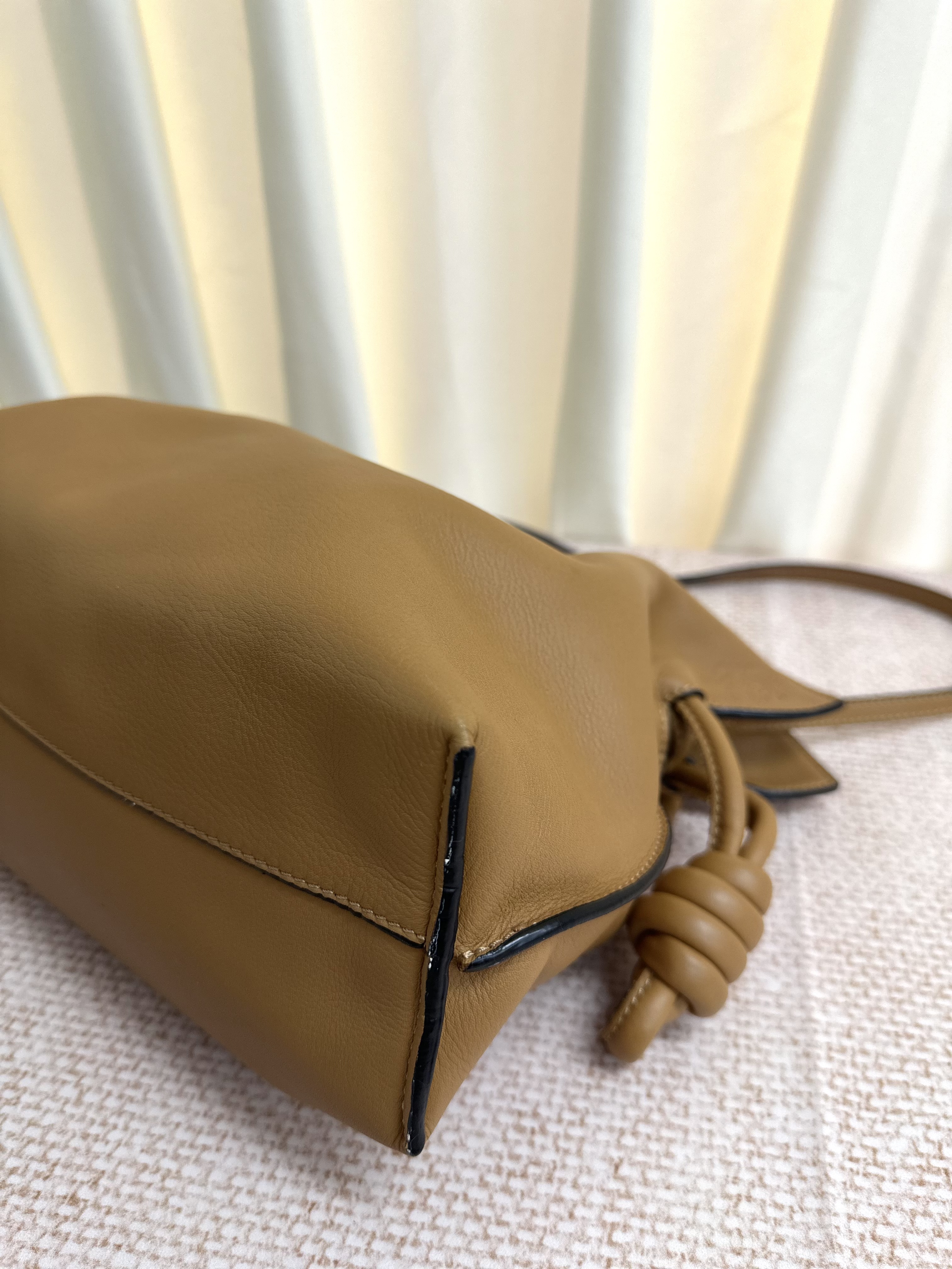 Pre-owned Loewe Flamenco clutch bag/ Product Code: 26033112