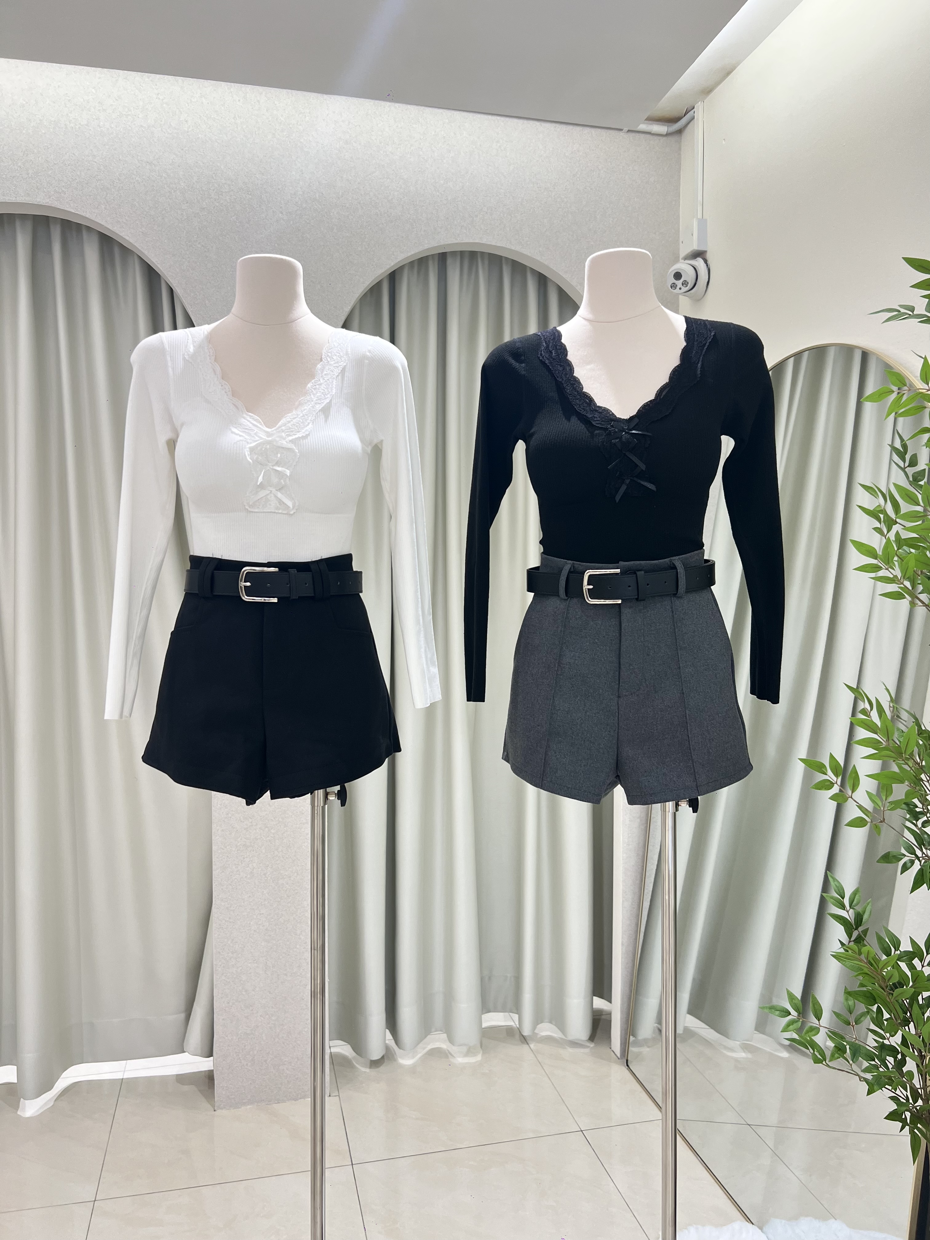 6907 秋冬蕾丝拼接打底衫
