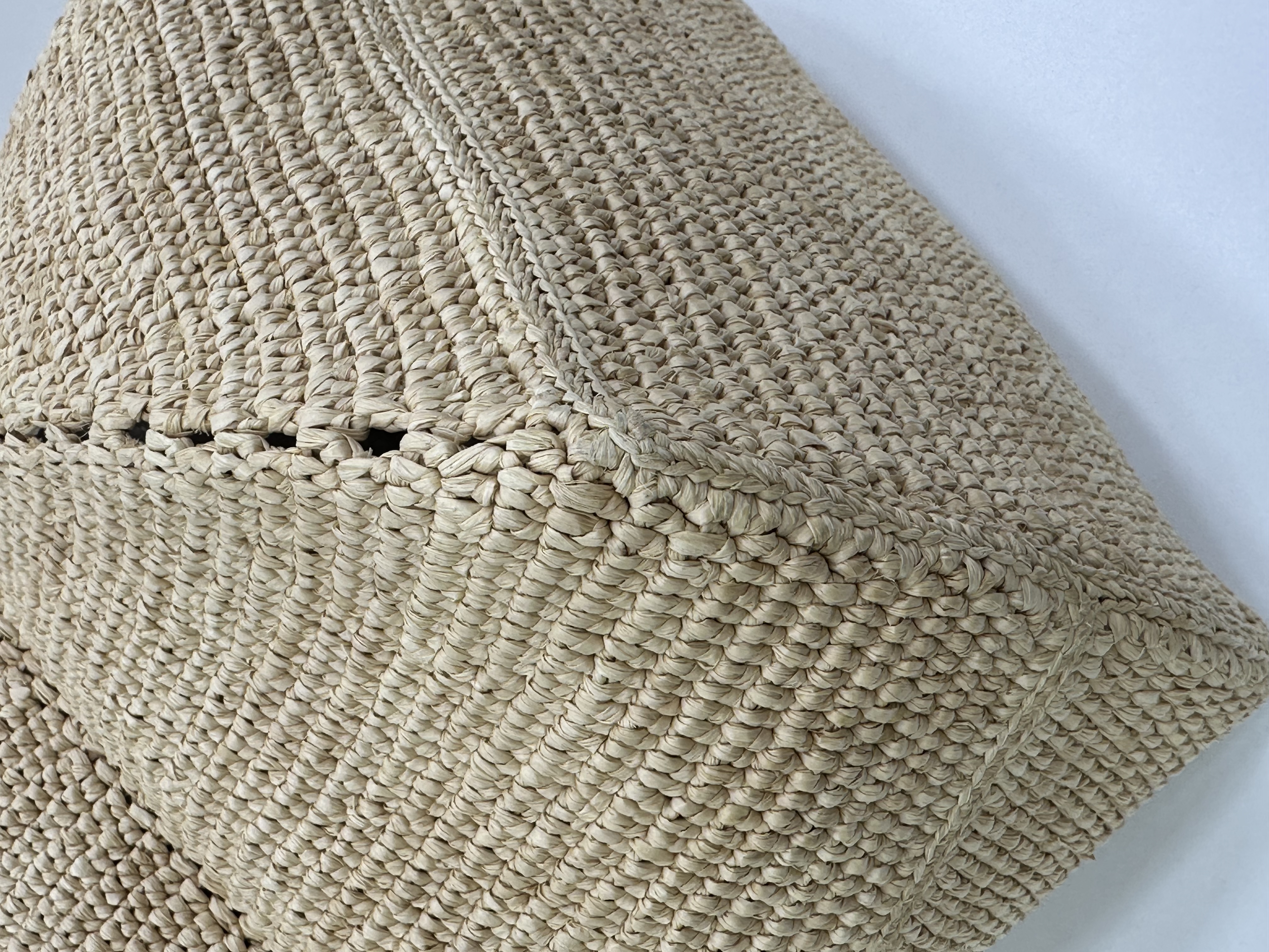 直播貨品 |  [1個-$100 2個-$300］GG73