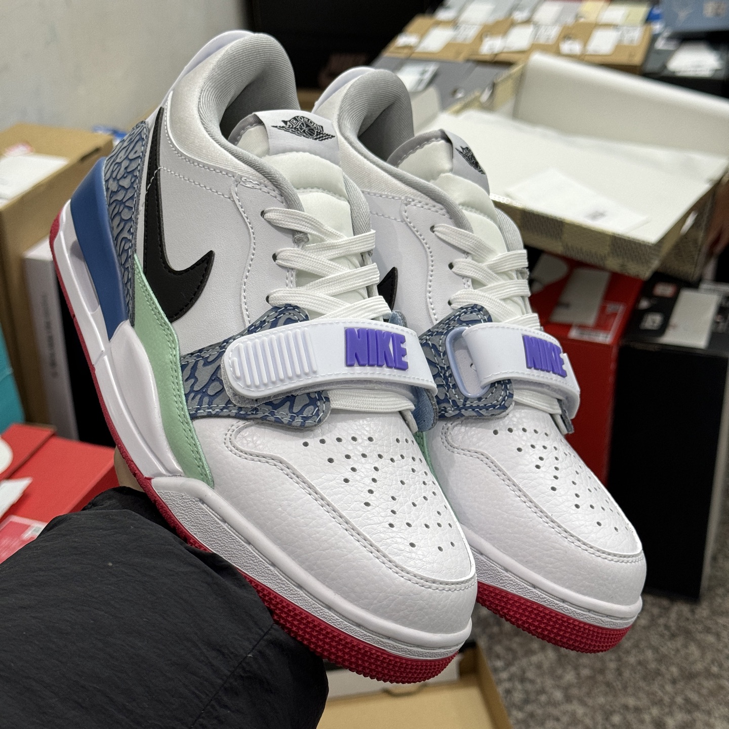 Air Jordan Legacy 312 Low GS 'Easter' DV9127-101