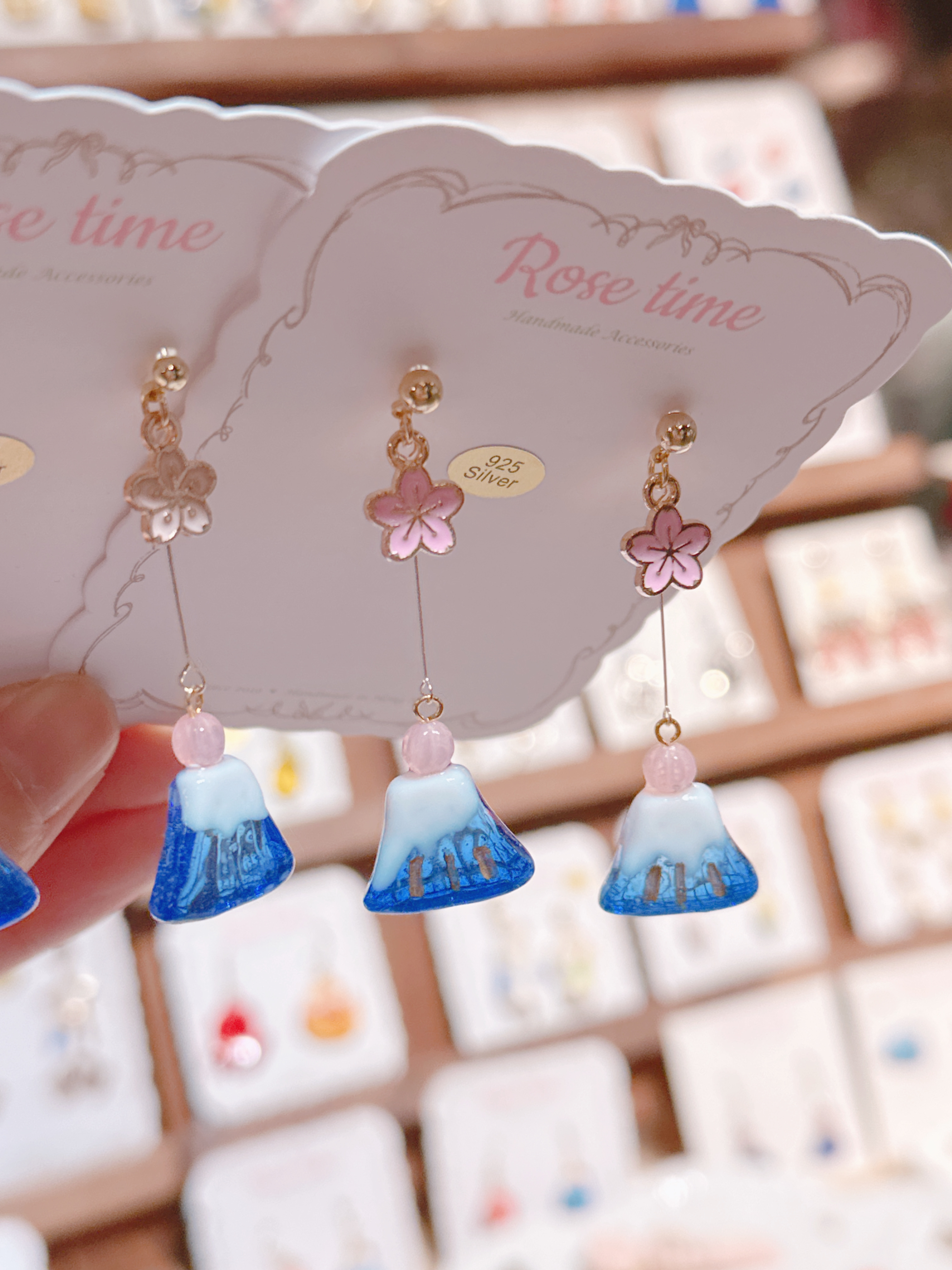 ### Rose time 3月4-6日 精選半價🩷 櫻花富士山 兩款入🩷 七周年精選半價