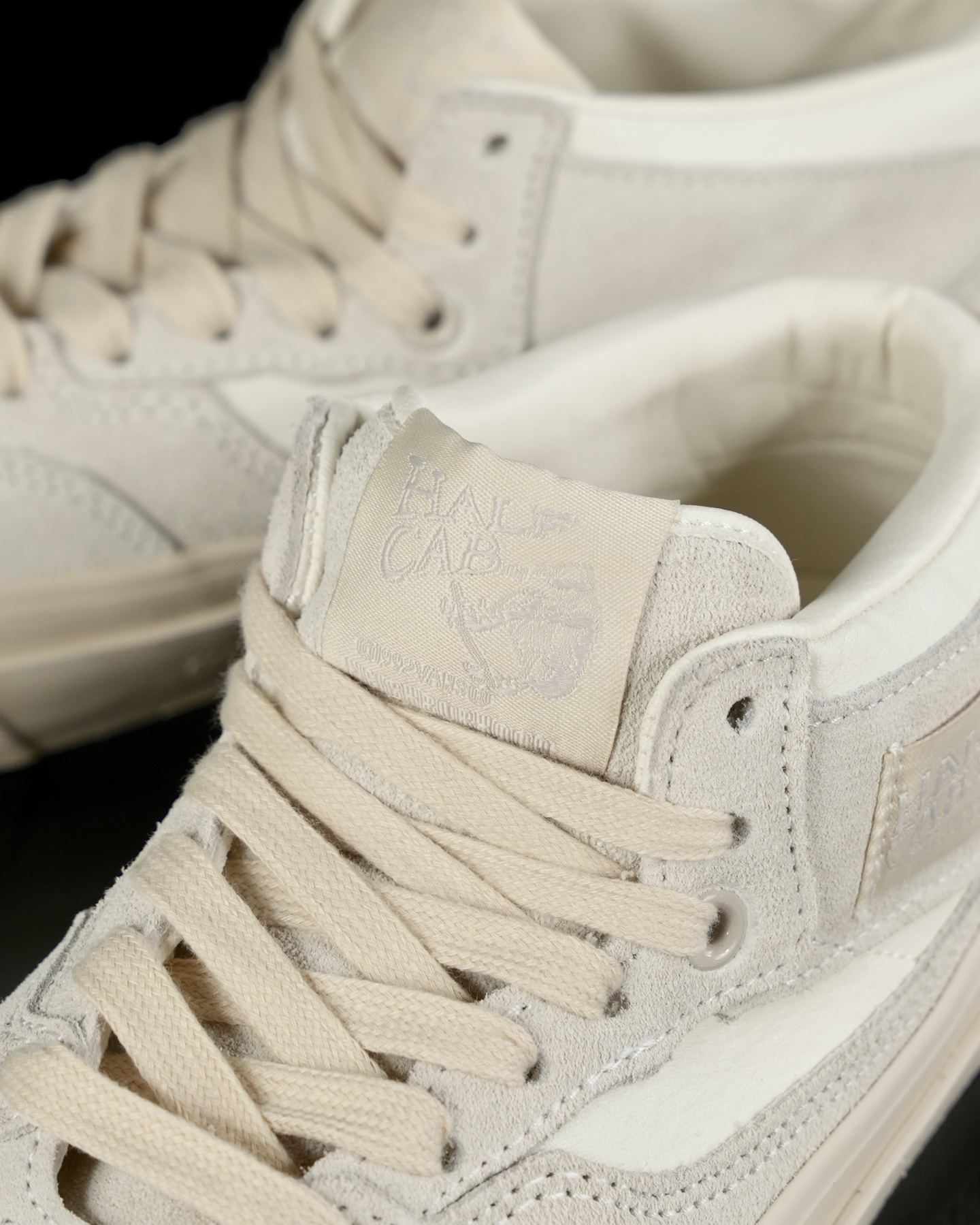 Vans OTW Half Cab 33 NEIGHBORHOOD