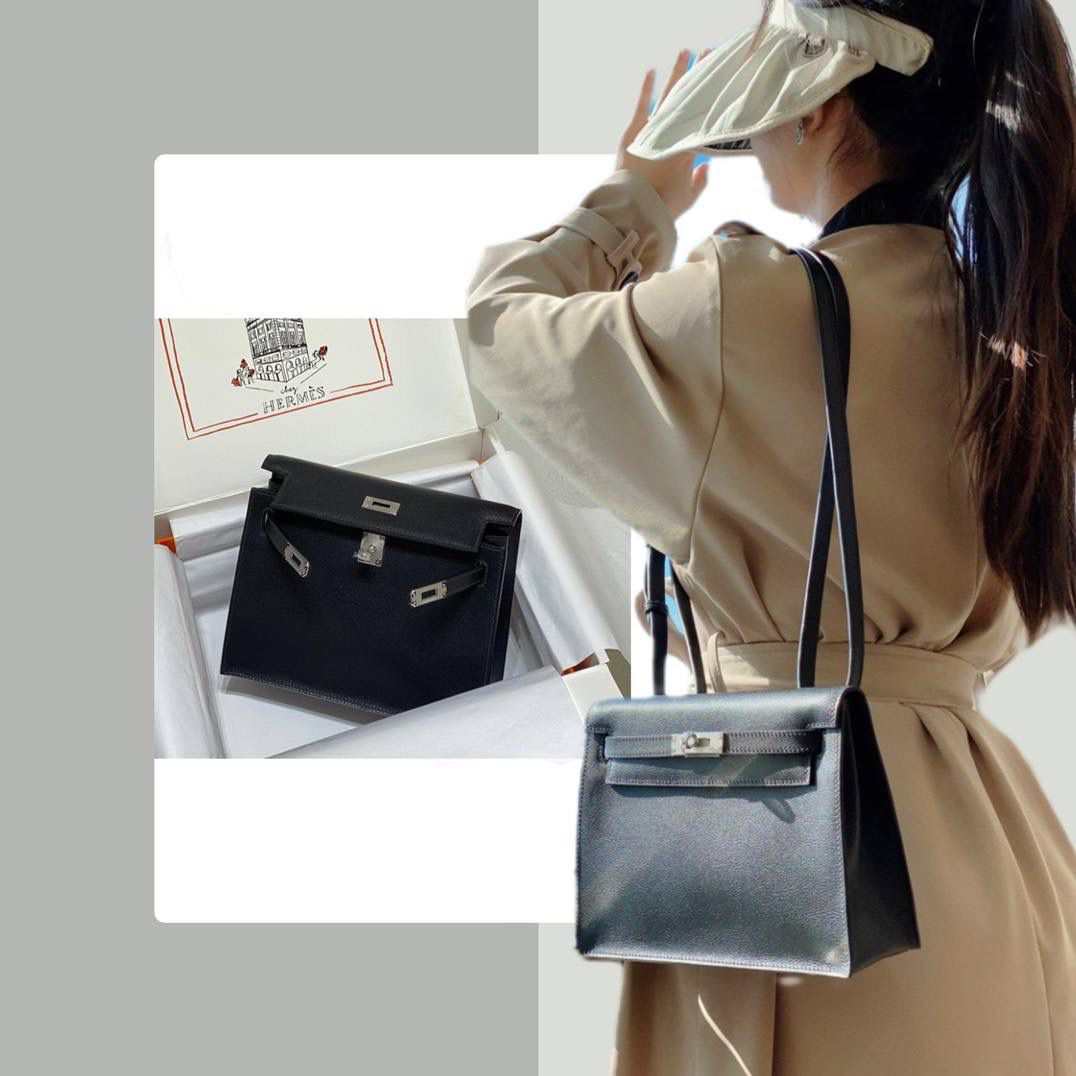 『黑银』 ‘’Kᴇʟʟʏ ᴅᴀɴsᴇ • Evercolor 🎀 时尚圈就是一个圆！ 最厉害的就是六种背法： 斜背、侧背、肩背、腰包、背包、手包 集美们一定要安排起来‼️ 22Cm