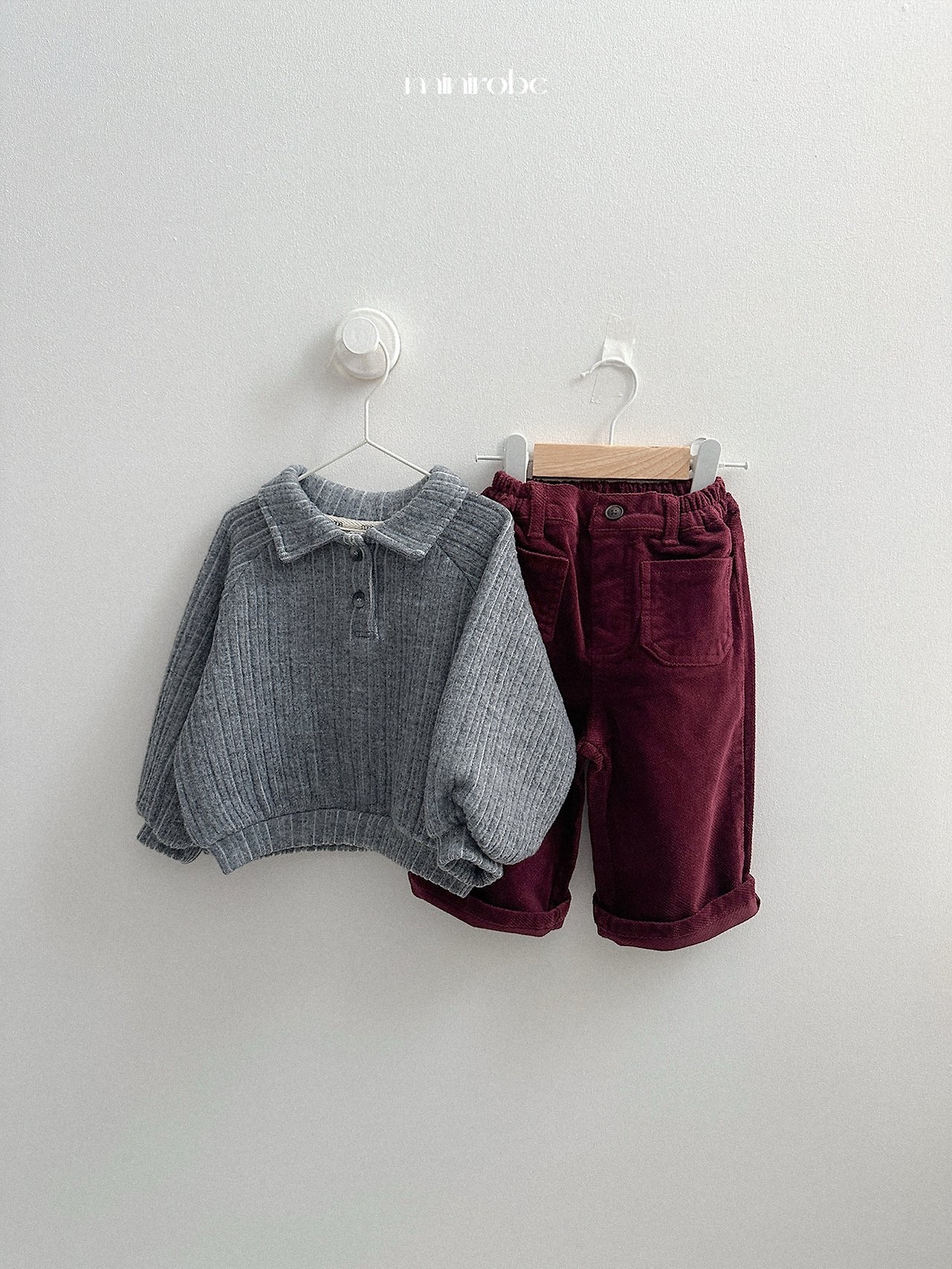 Mnirobe |boy collared sweatshirt