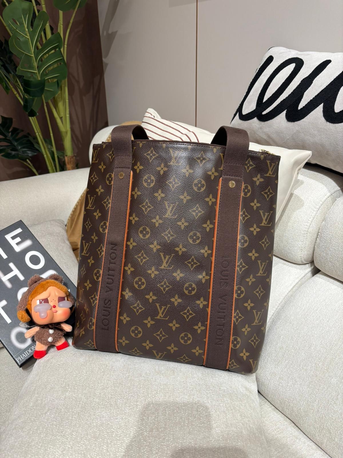 Lv BEAUBOURG Monogram tote bag 可放A4 file 100%Authentic, 88%New ✅Dust bag