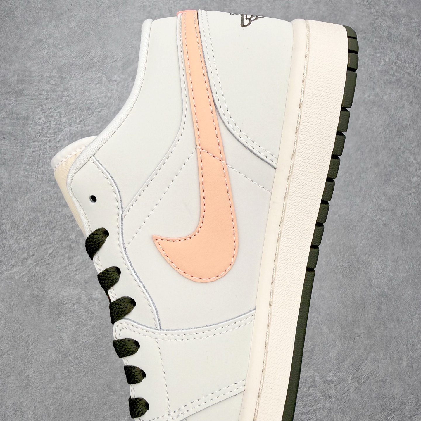 Air Jordan 1 Low DC0774-111 