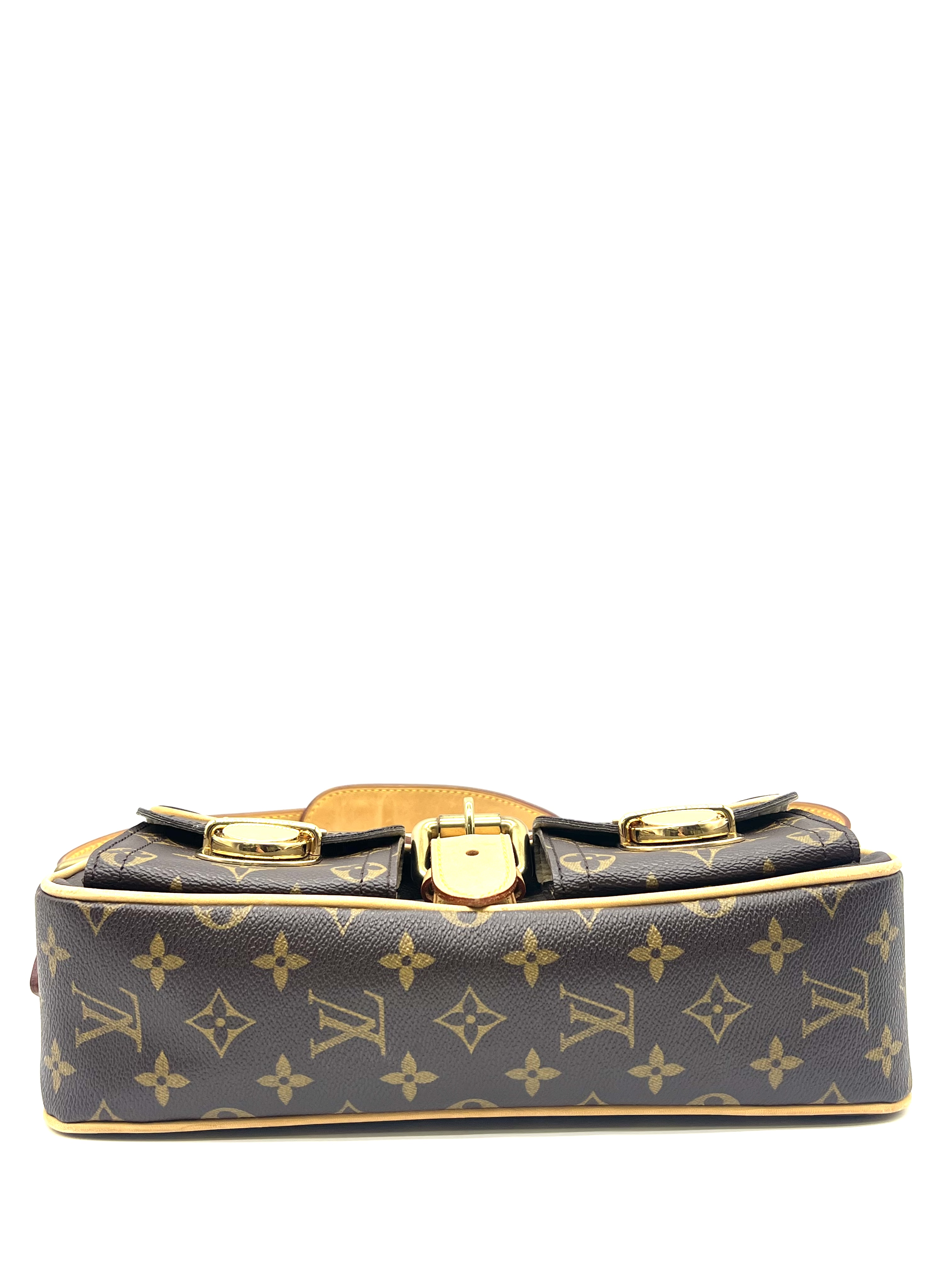 Pre-Owned LV Hudson PM / Product Code: 26050608
